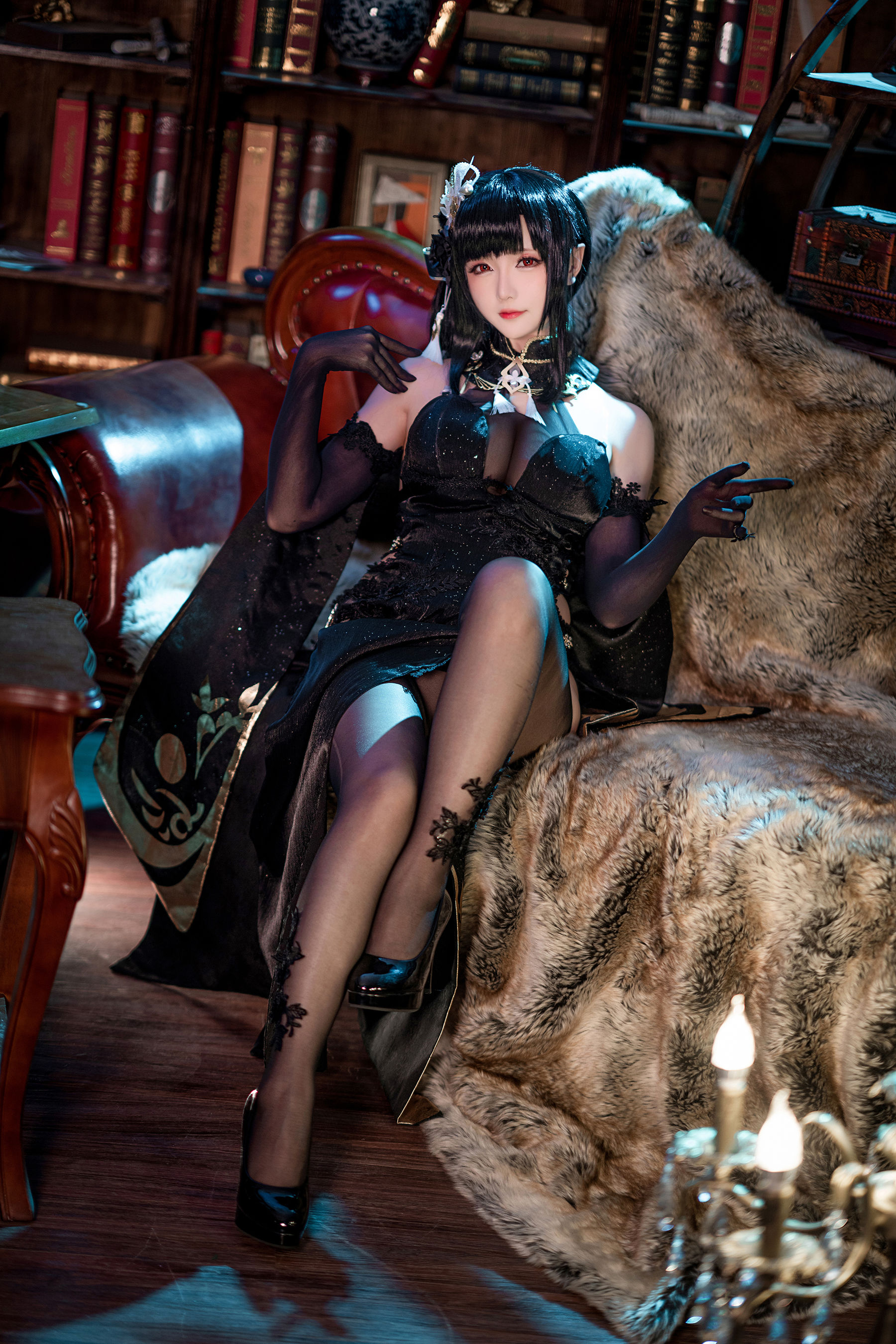 [福利COS] Coser小姐姐星之迟迟 -《Darling》镇海-奇奢华苑