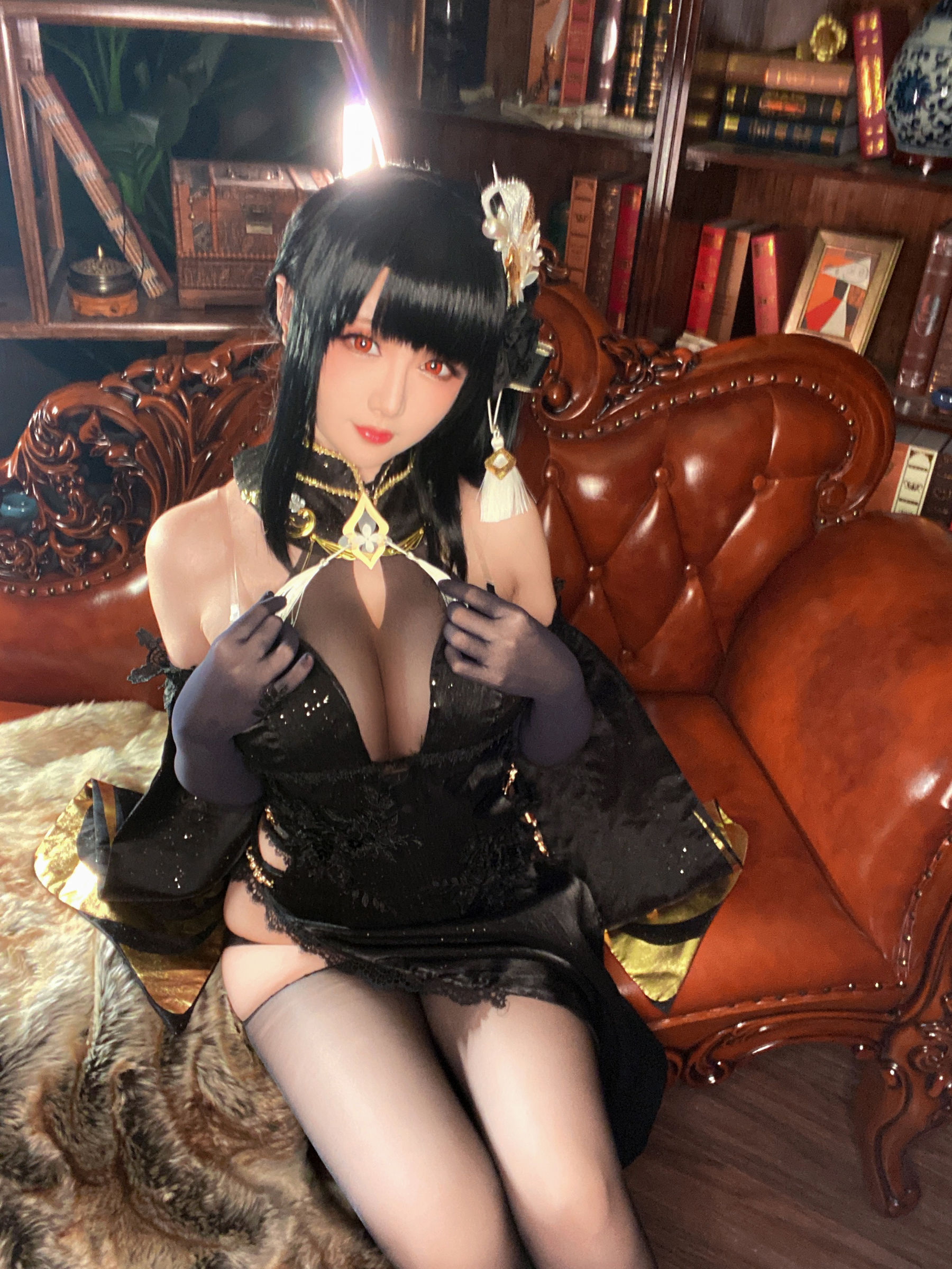 [福利COS] Coser小姐姐星之迟迟 -《Darling》镇海-奇奢华苑