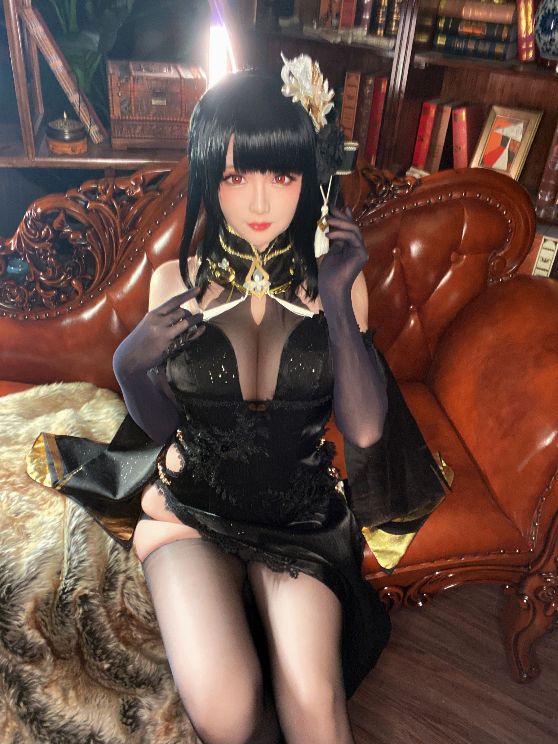 [福利COS] Coser小姐姐星之迟迟 -《Darling》镇海-奇奢华苑