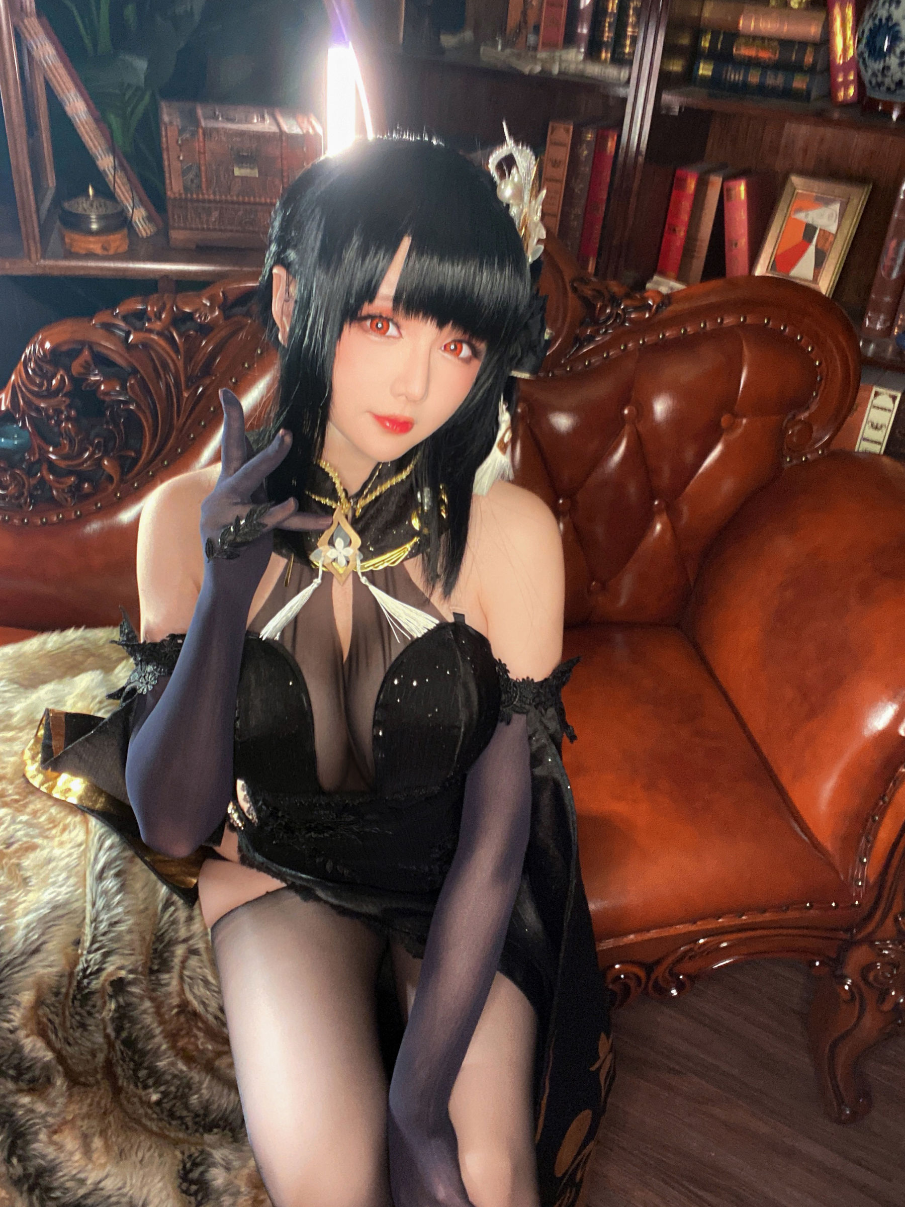 [福利COS] Coser小姐姐星之迟迟 -《Darling》镇海-奇奢华苑