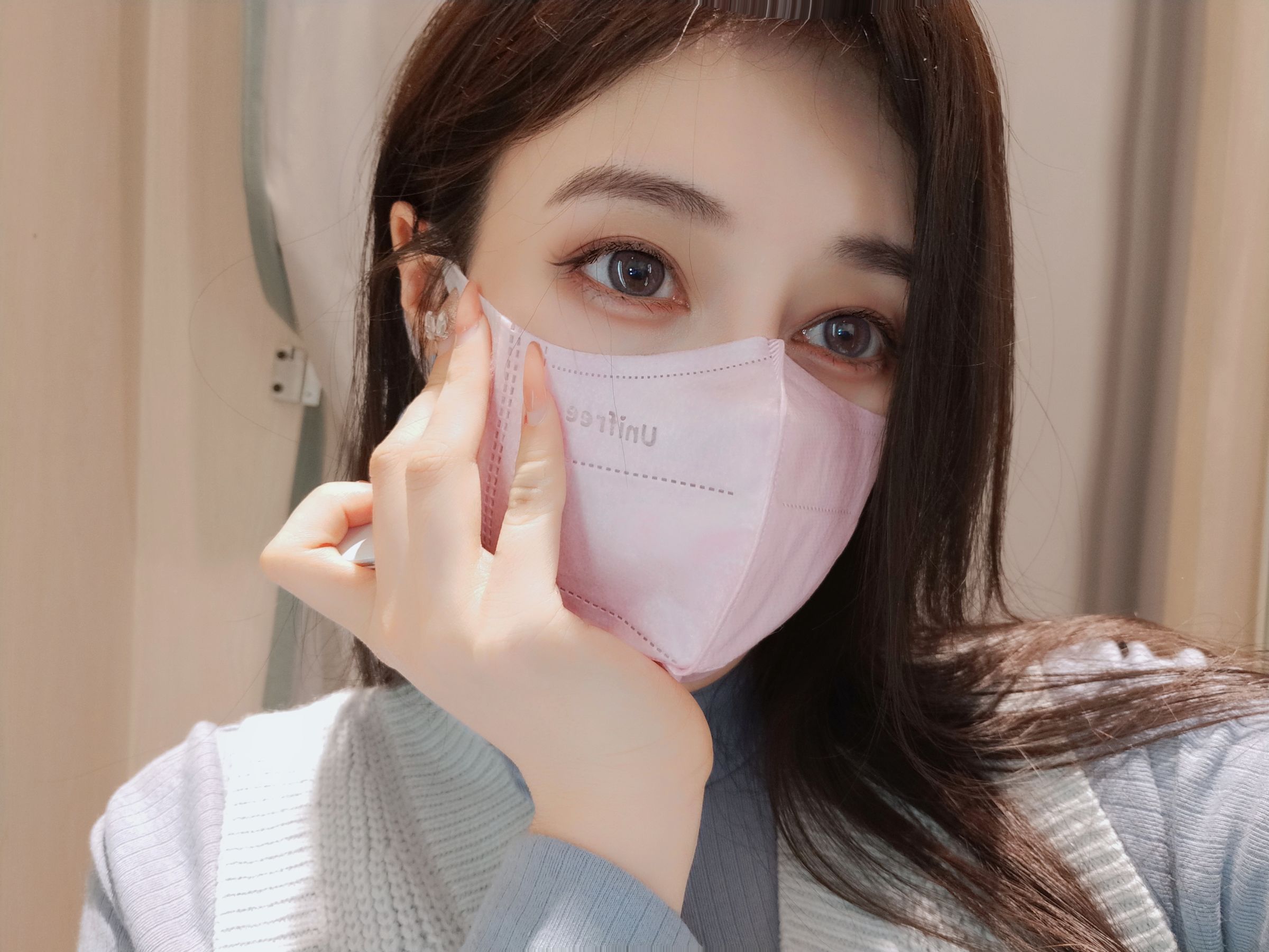 [福利COS] Coser小姐姐白银 - 更衣室自拍