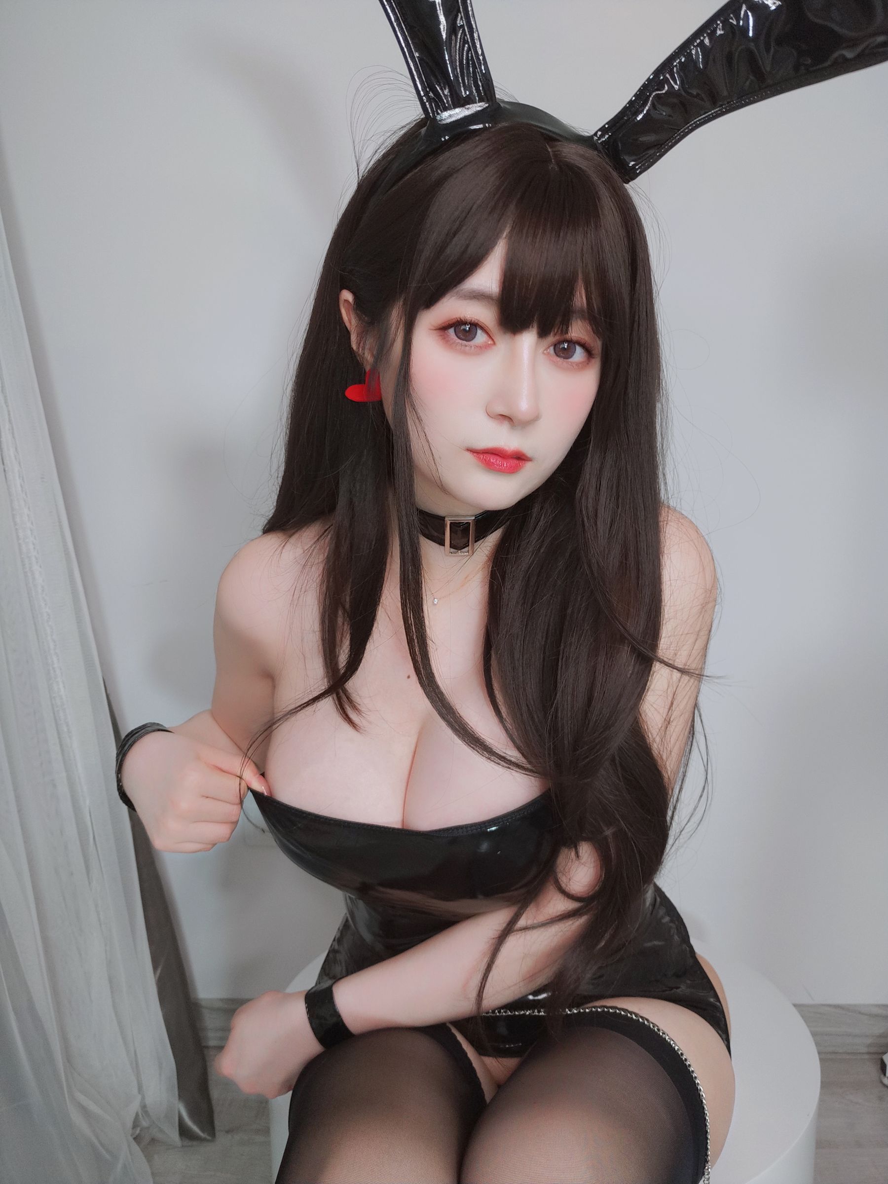 [福利COS] Coser小姐姐白银 - 皮衣兔女郎