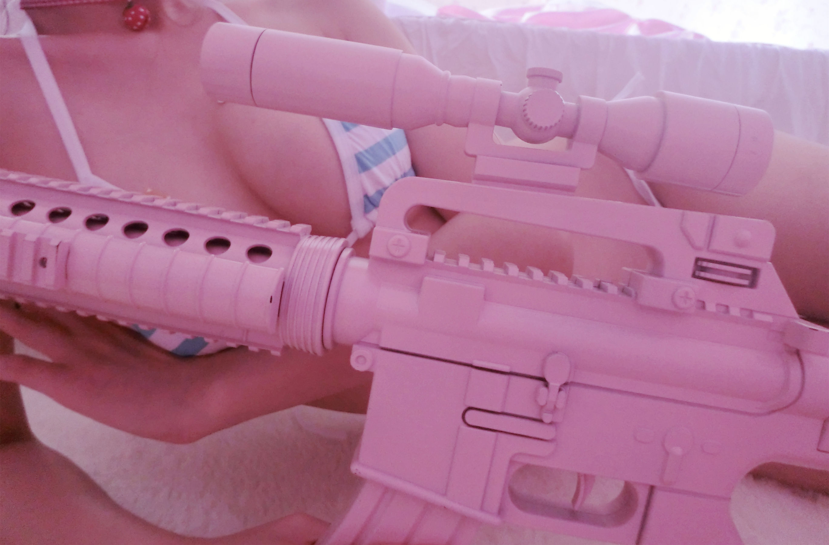 [福利COS] H工口小学生赛高作品 - 牛奶背心