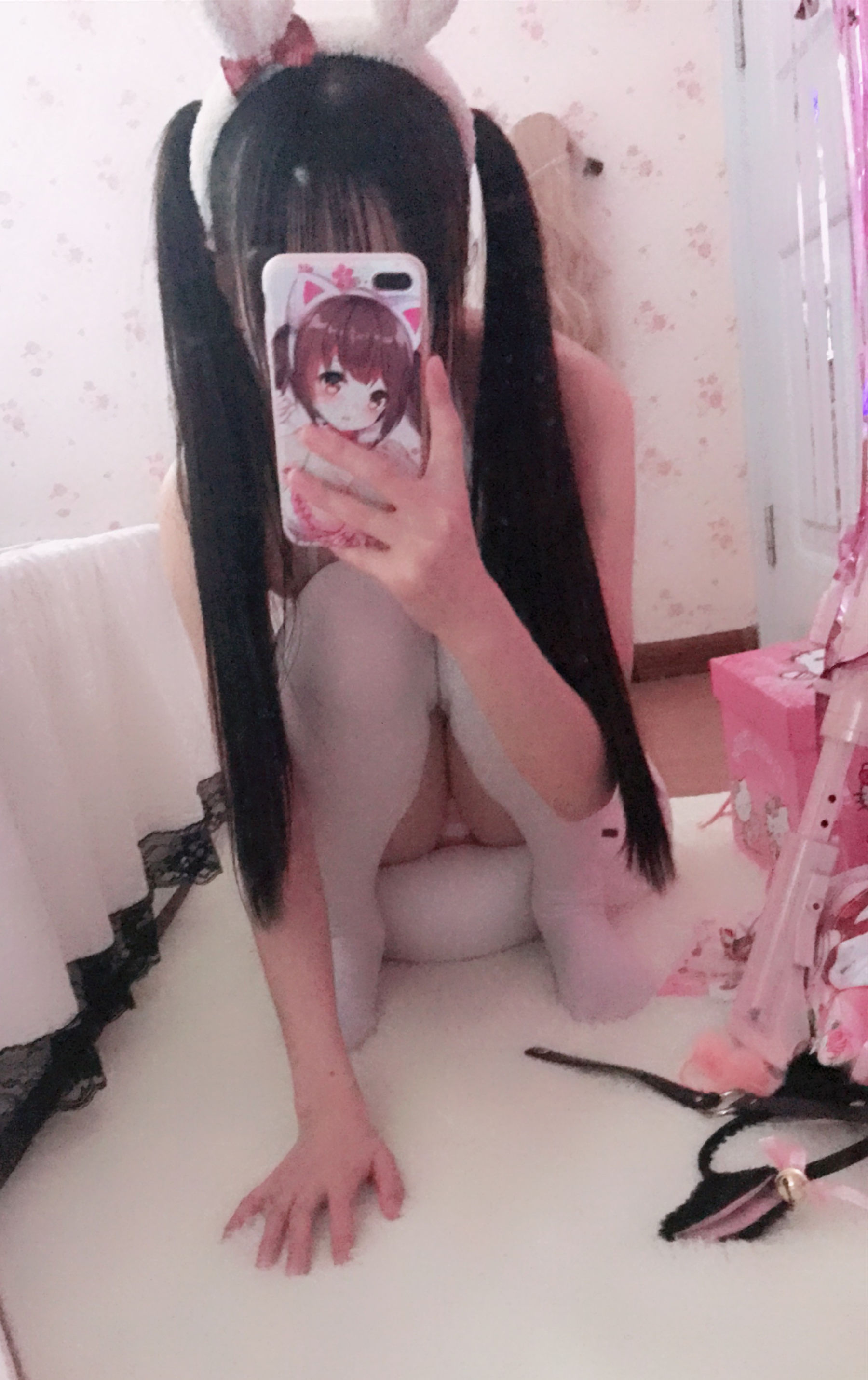 [福利COS] H工口小学生赛高作品 - 牛奶背心