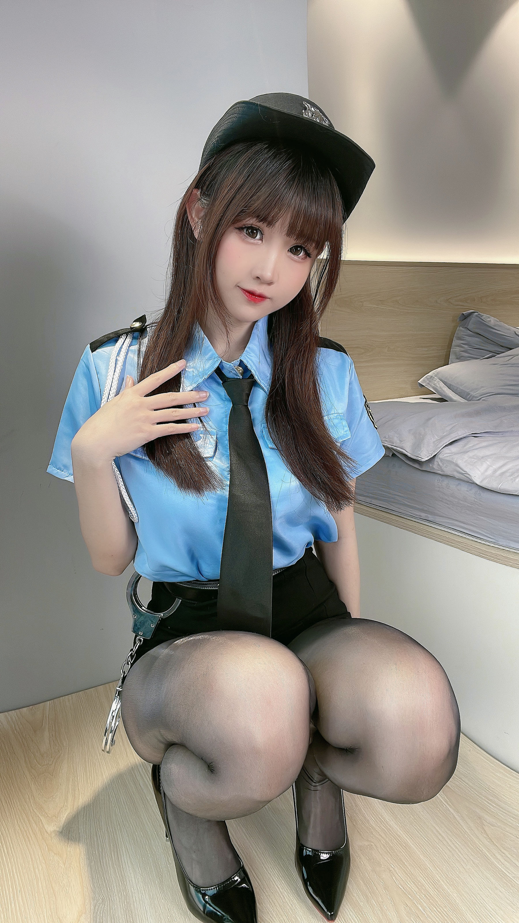 [福利COS] miko酱ww - 女警制服