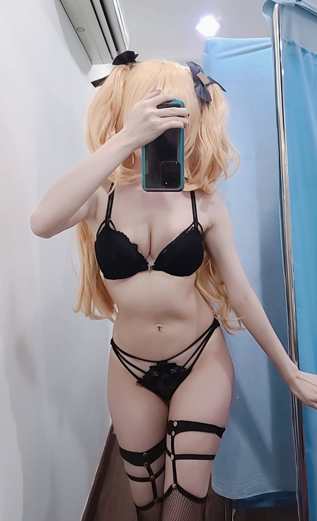 [福利COS] Sally Dorasnow - Fischl Gothic Lingerie