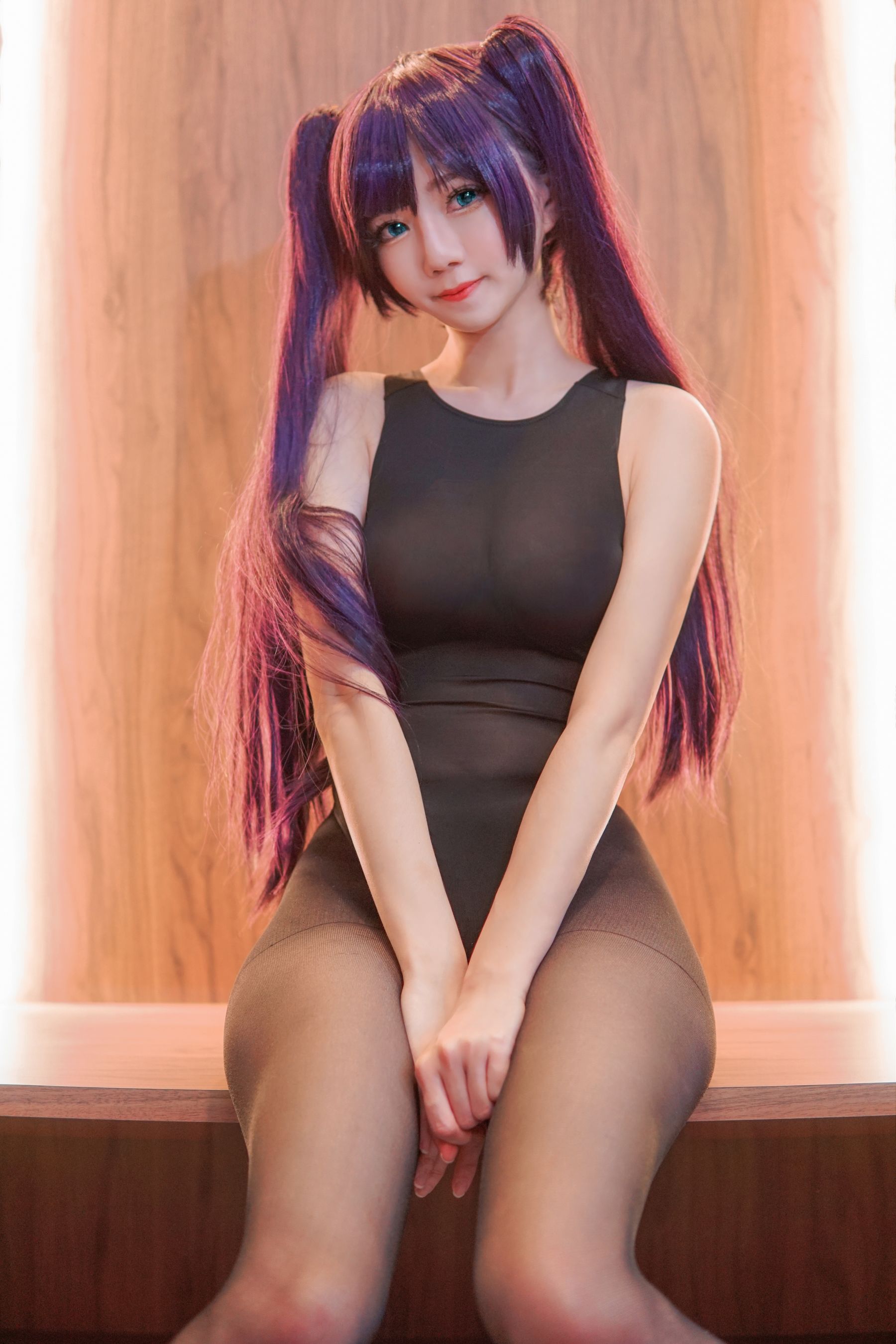 [福利COS] Sally Dorasnow - Mona Swimsuit