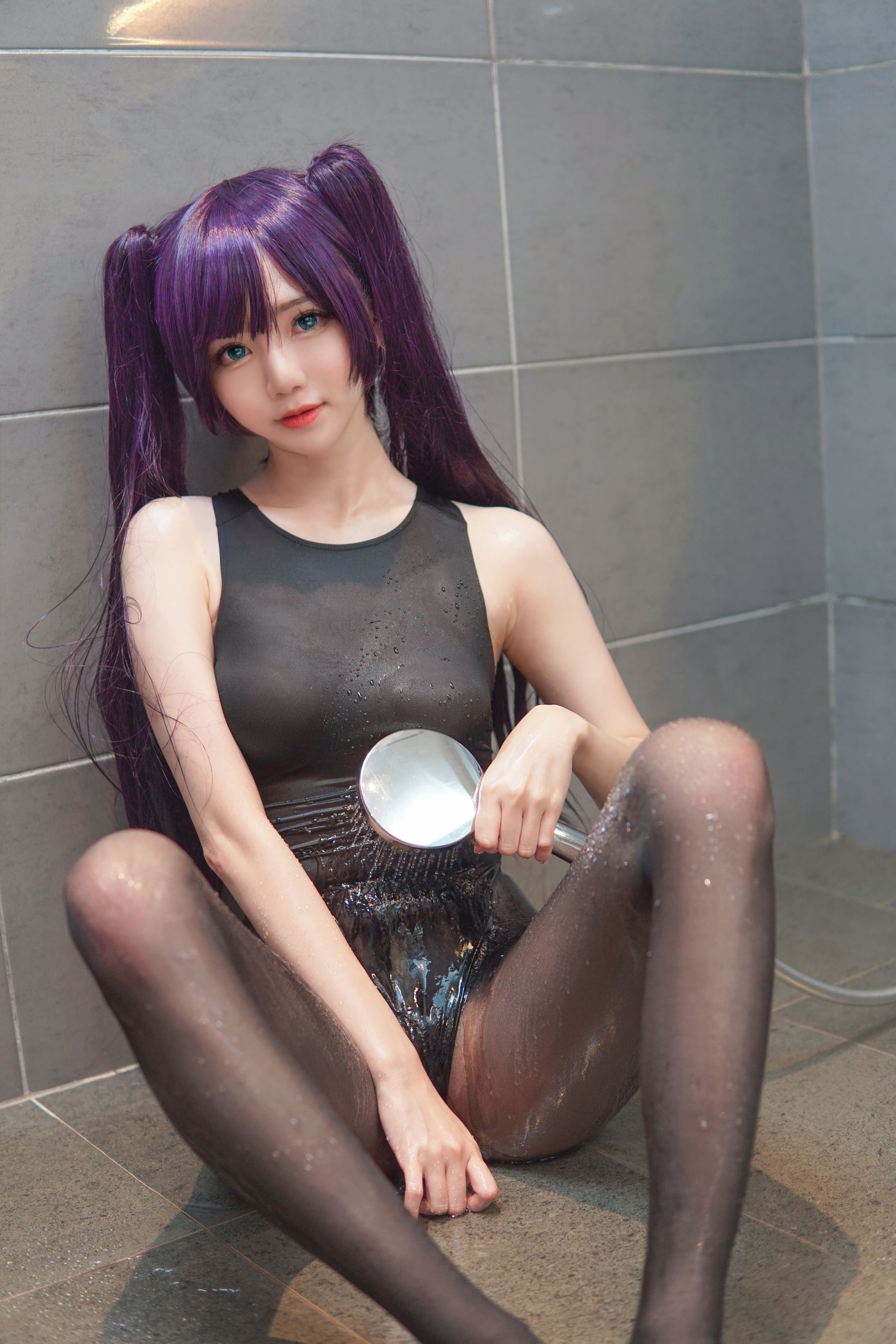 [福利COS] Sally Dorasnow - Mona Swimsuit