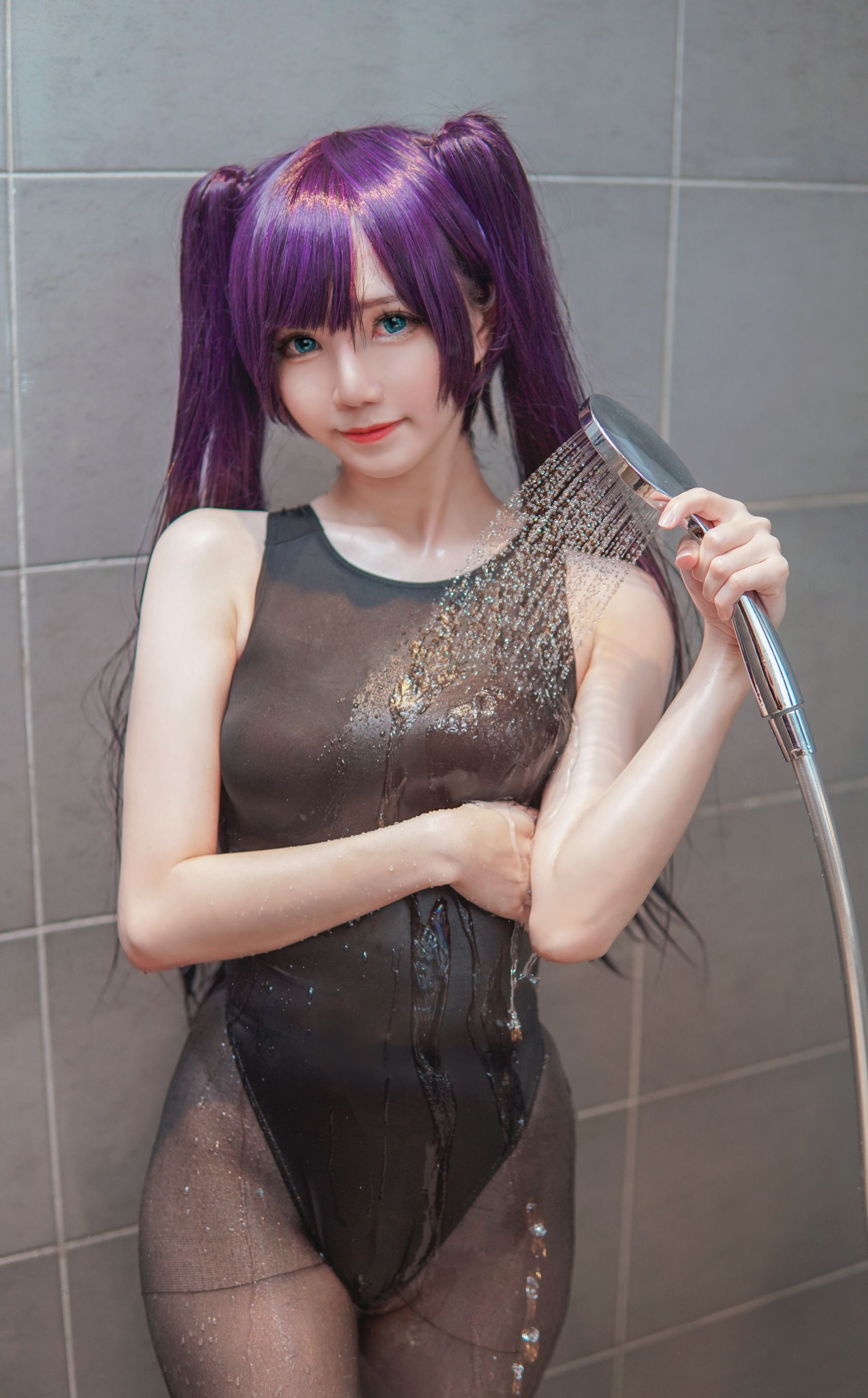 [福利COS] Sally Dorasnow - Mona Swimsuit