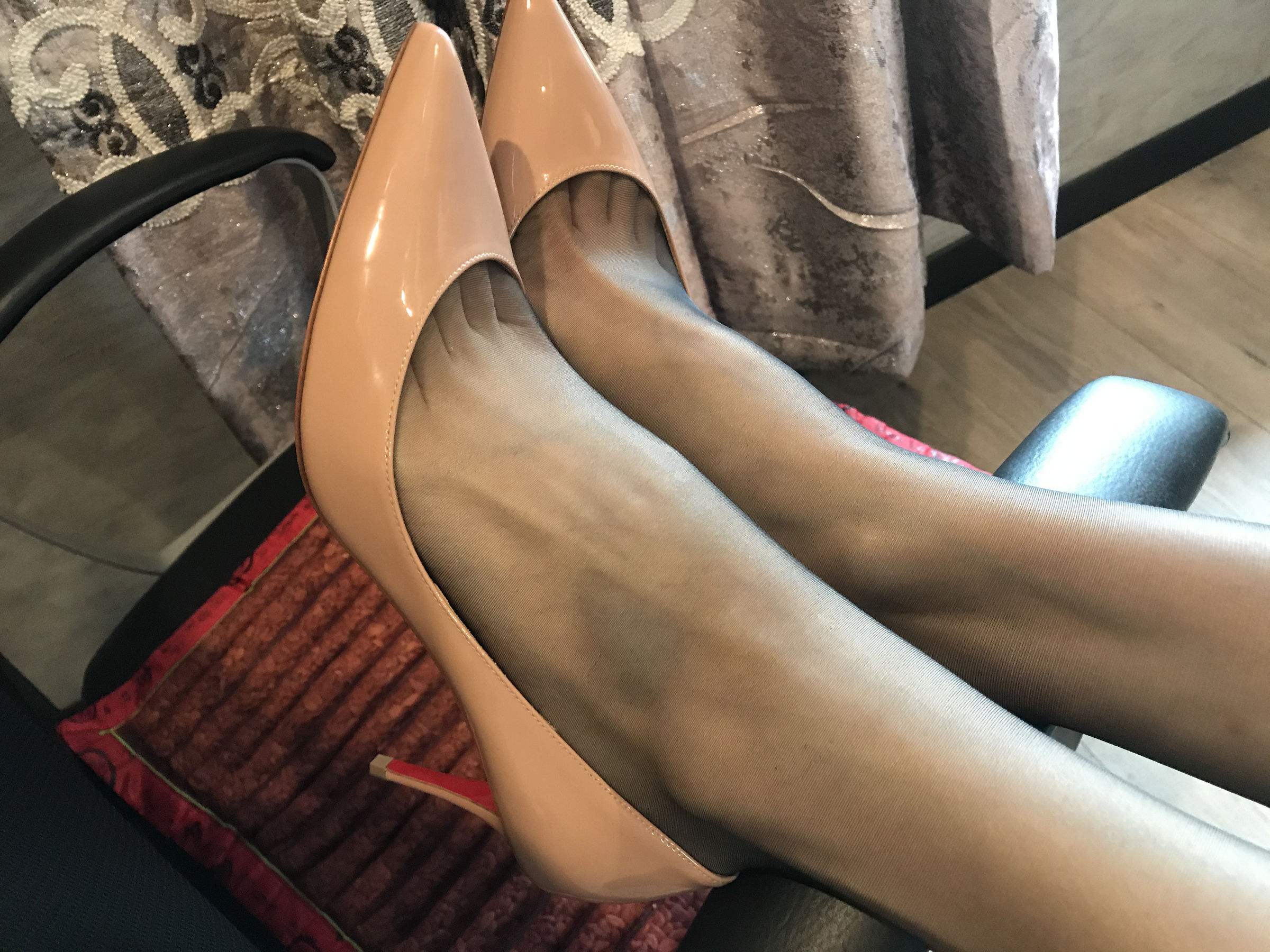 [福利COS] 丝足博主麋鹿_Monroe 2020.08.12 不一样的奢华