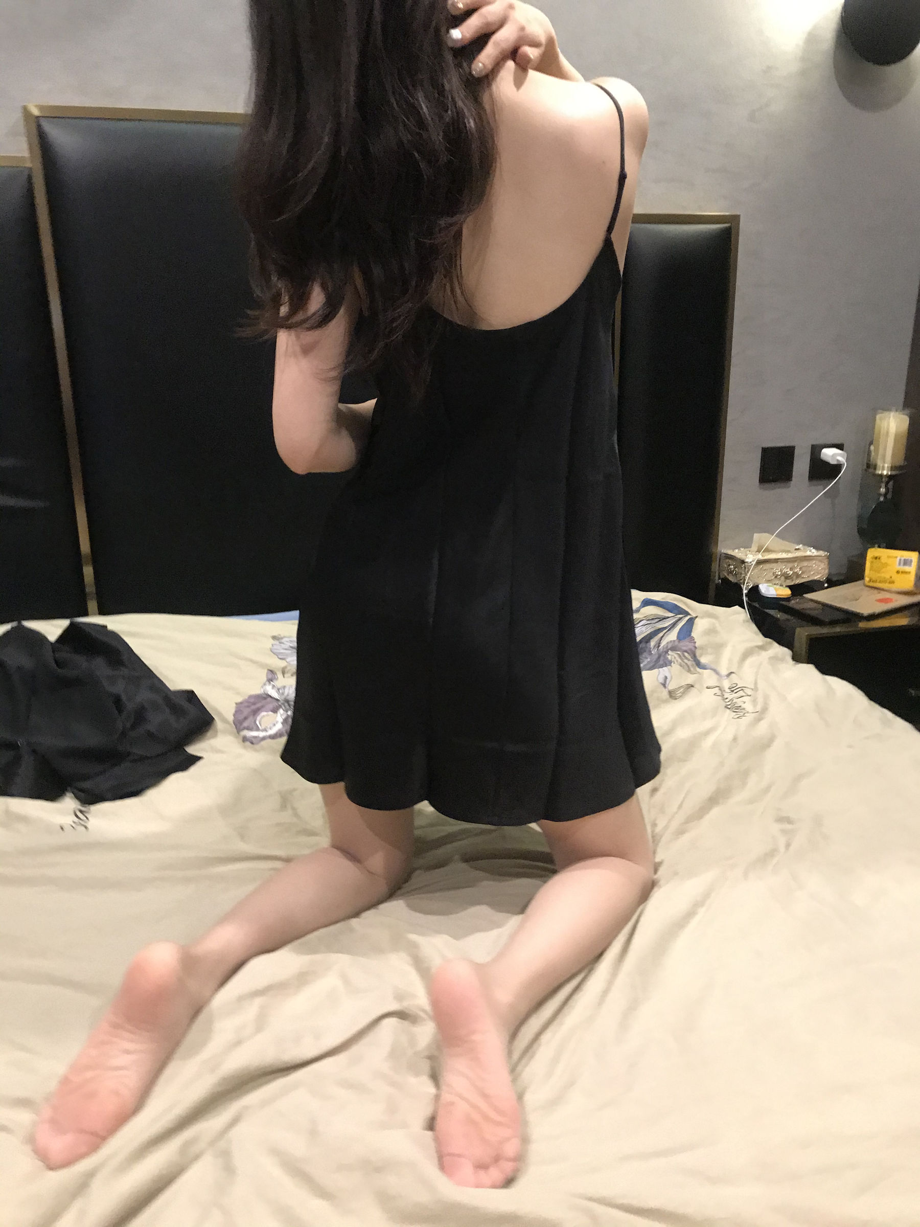 [福利COS] 丝足博主麋鹿_Monroe 2020.08.12 不一样的奢华