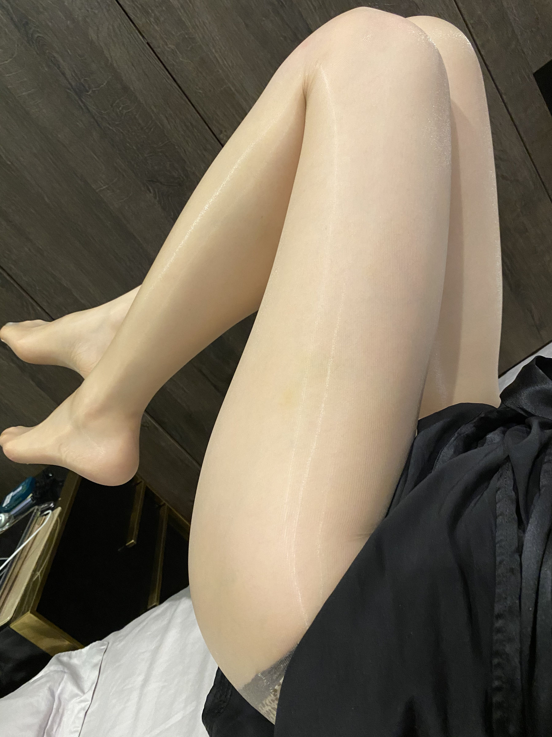 [福利COS] 丝足博主麋鹿_Monroe 2020.08.29 亮是一种态度