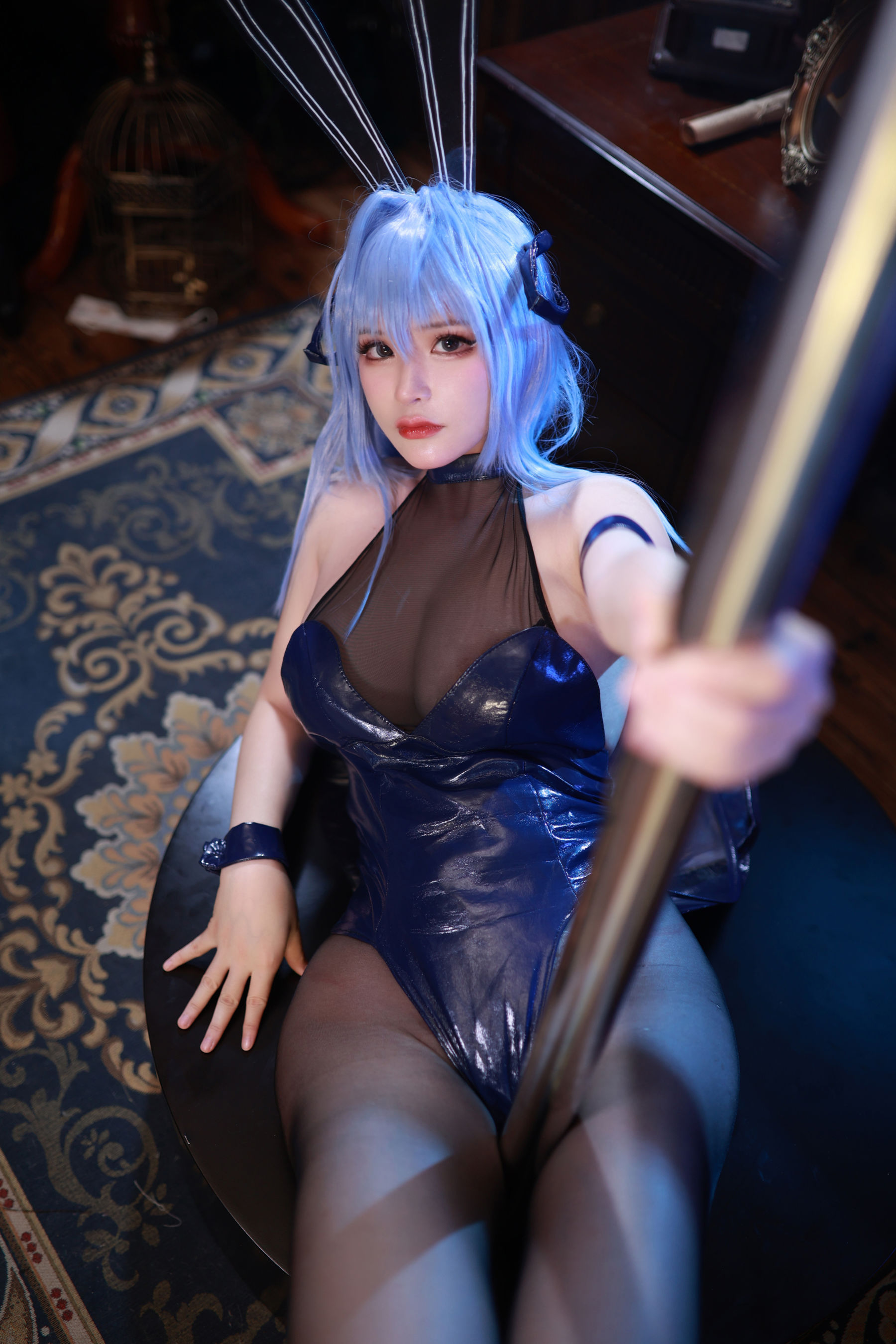 [福利COS] 前羽_rr - 花园