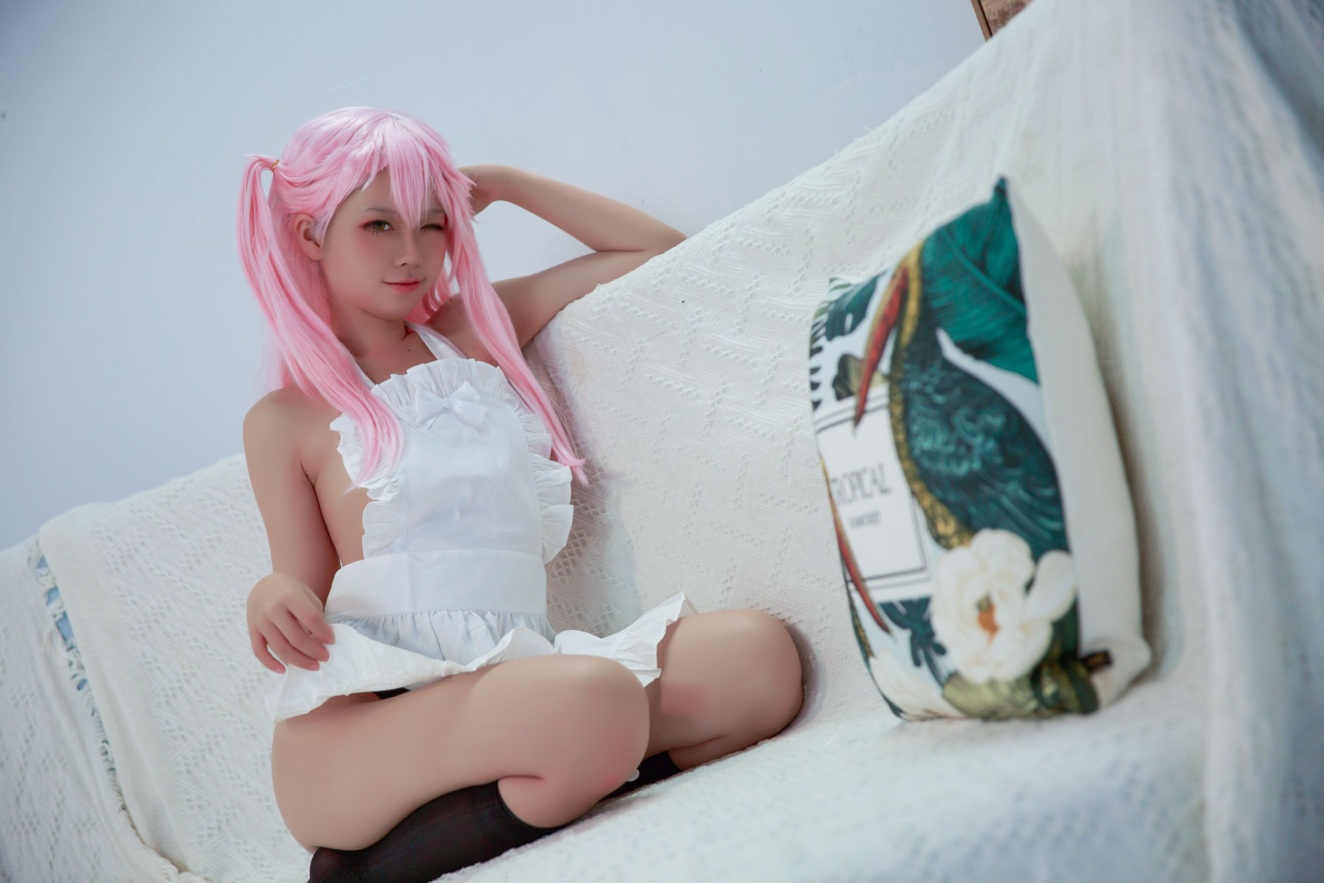 [福利COS] 动漫博主G44不会受伤 - 小黑围裙