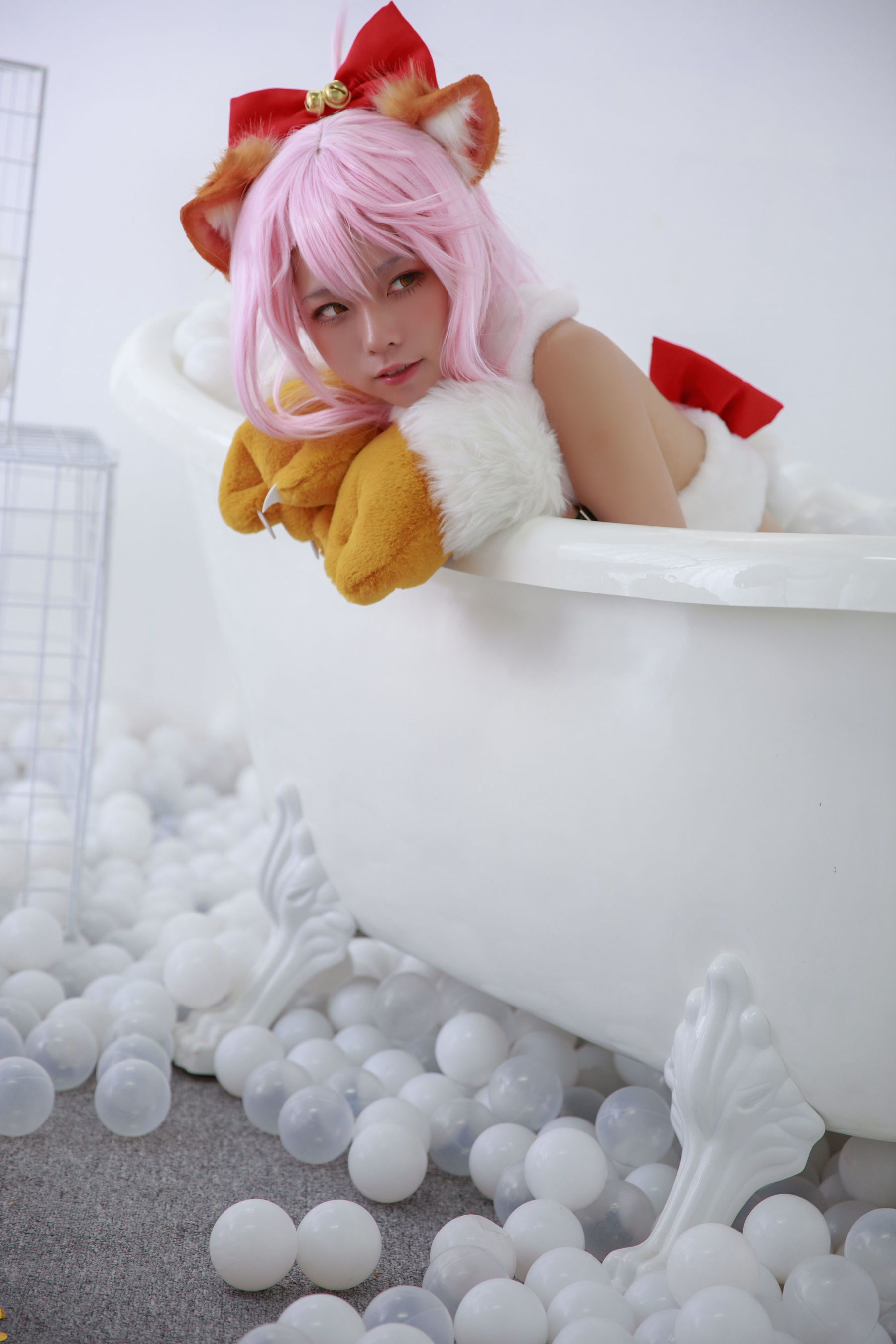 [福利COS] 动漫博主G44不会受伤 - 小黑猫娘
