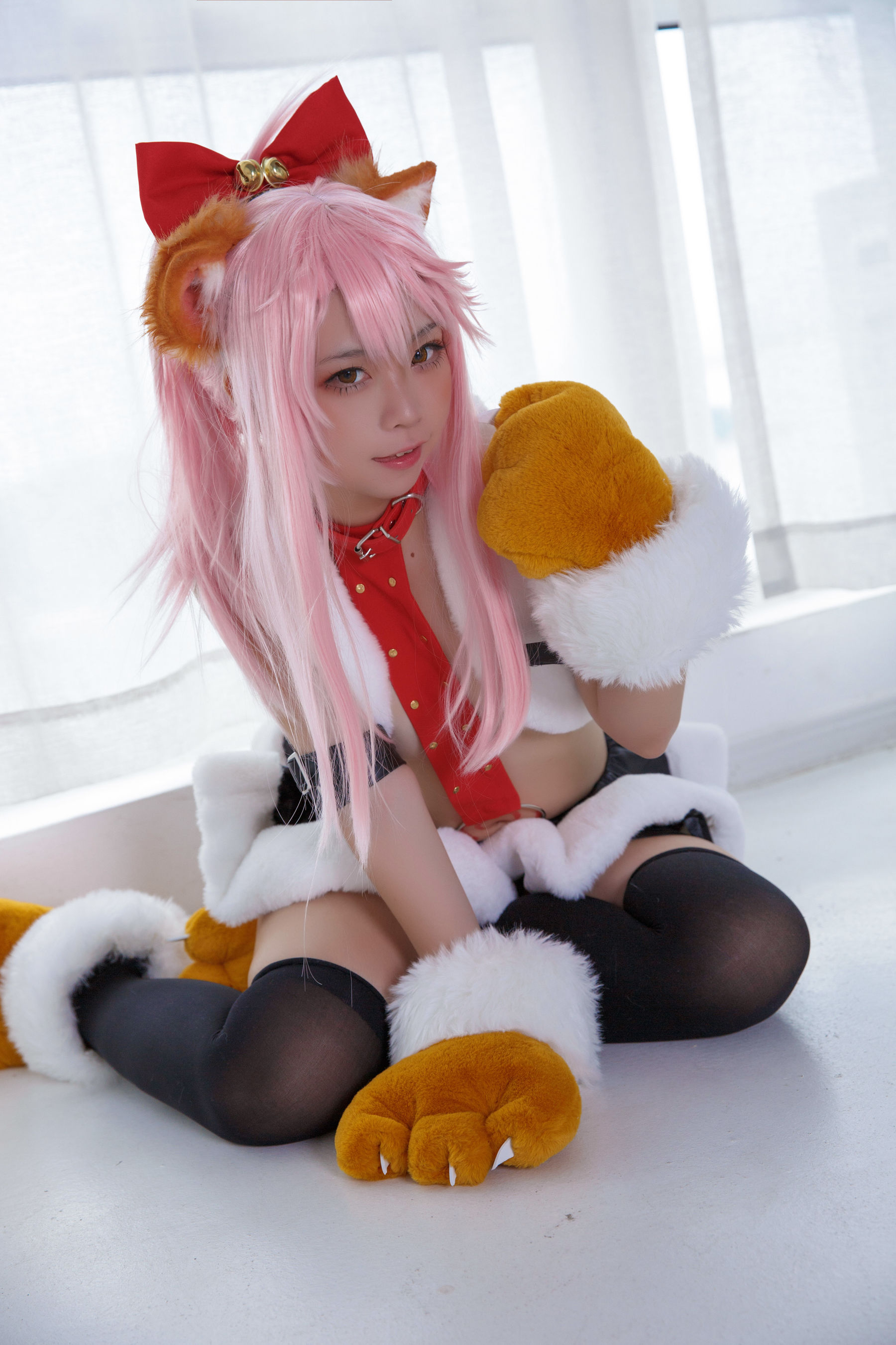 [福利COS] 动漫博主G44不会受伤 - 小黑猫娘