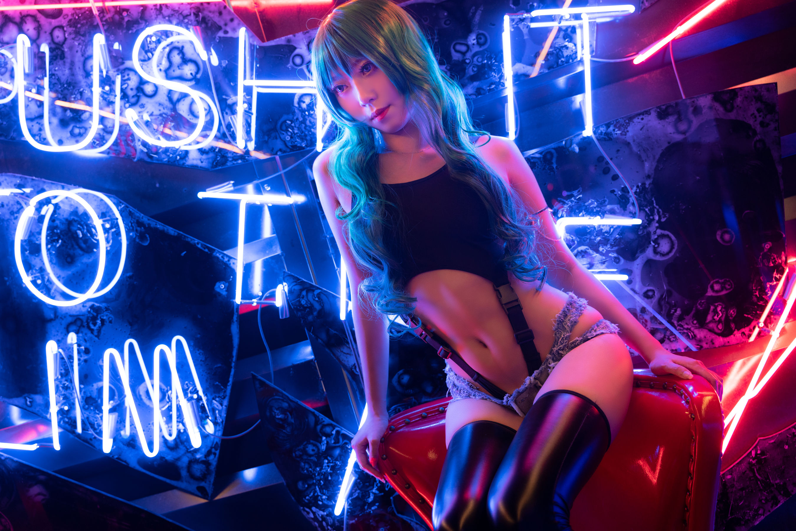 [福利COS] 动漫博主Money冷冷 - 高叉