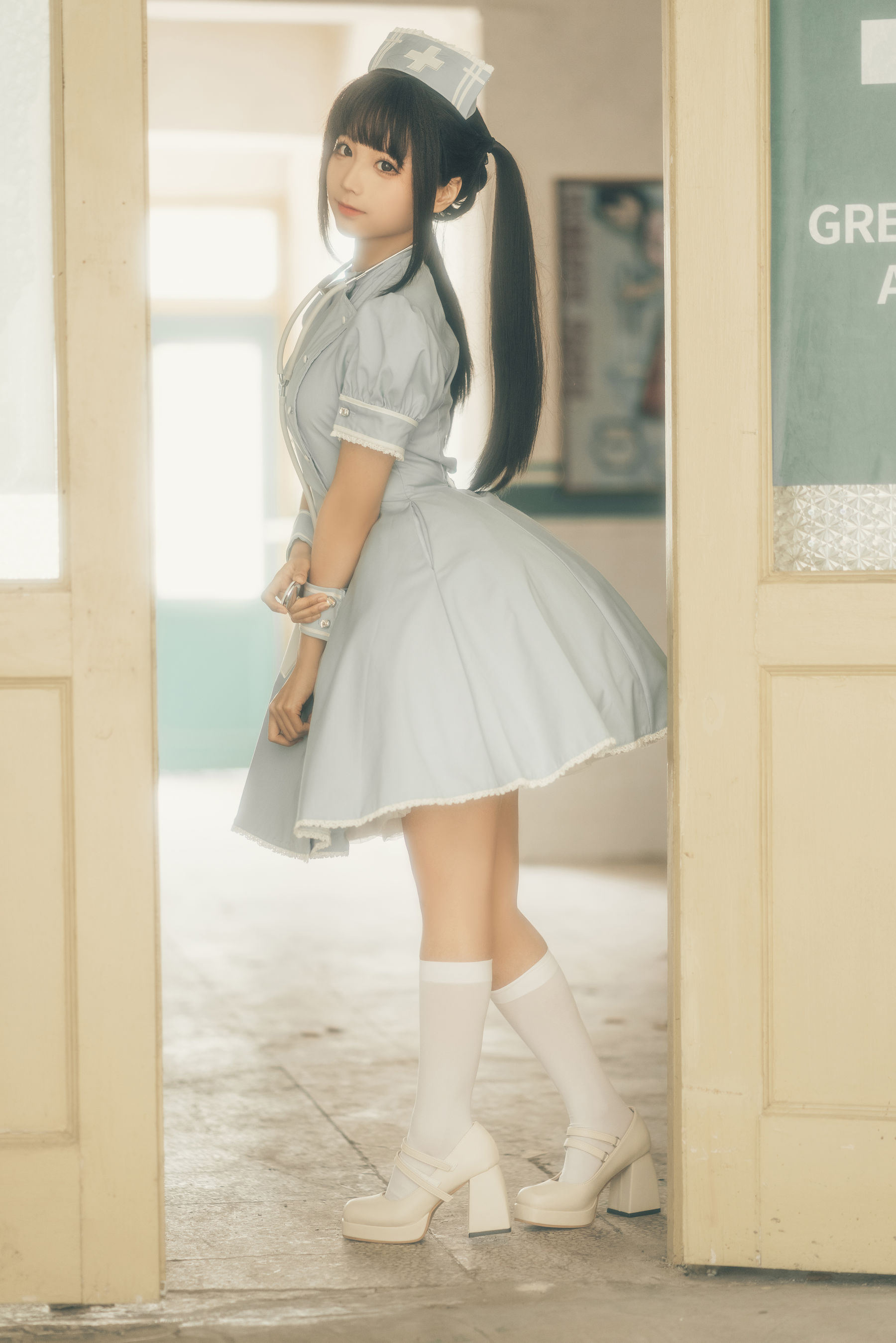 [福利COS] 动漫博主蠢沫沫 - 小护士