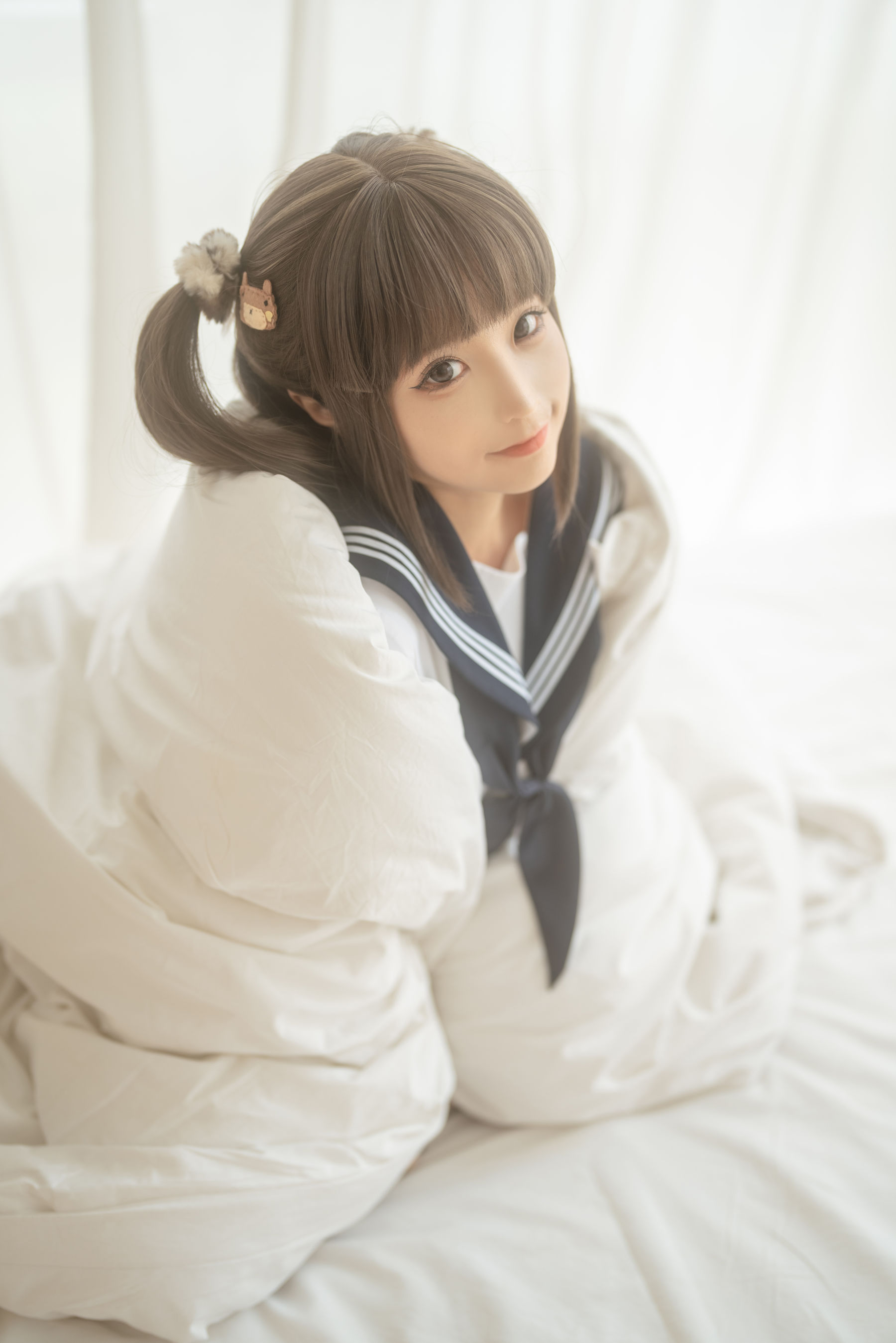 [福利COS] 动漫博主蠢沫沫 - 被窝JK
