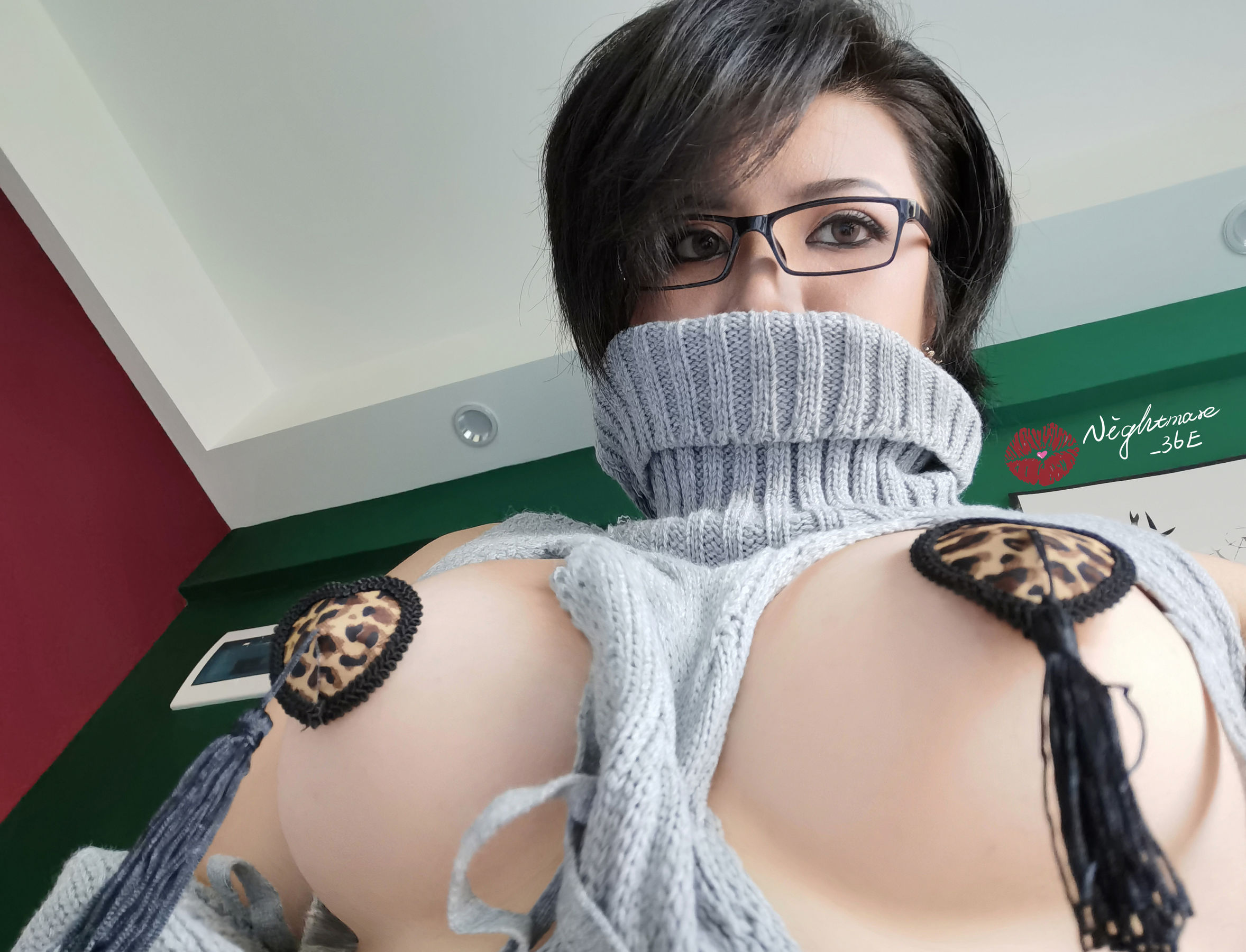[福利COS] 千煌弑夜 - 36E [摂魂] の優しい魔女