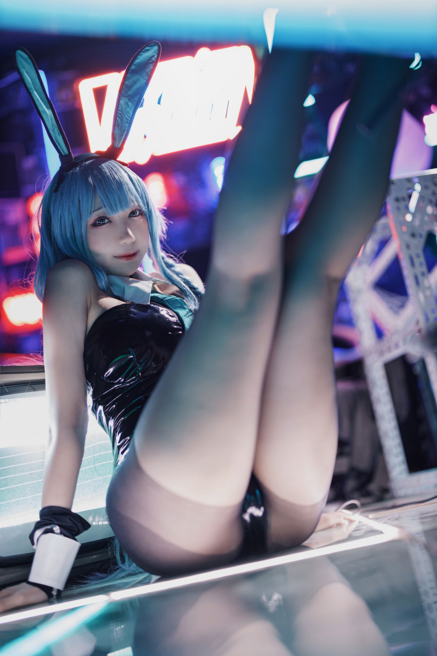 [福利COS] 周叽是可爱兔兔 - 树城兔女郎