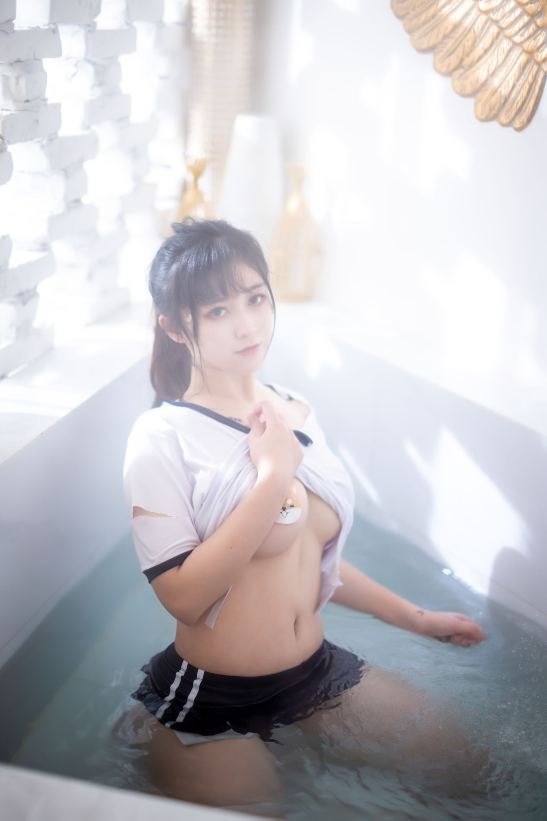 [福利COS] 奇行家狗崽(棕桠阿狗崽) - 浴场的体操服