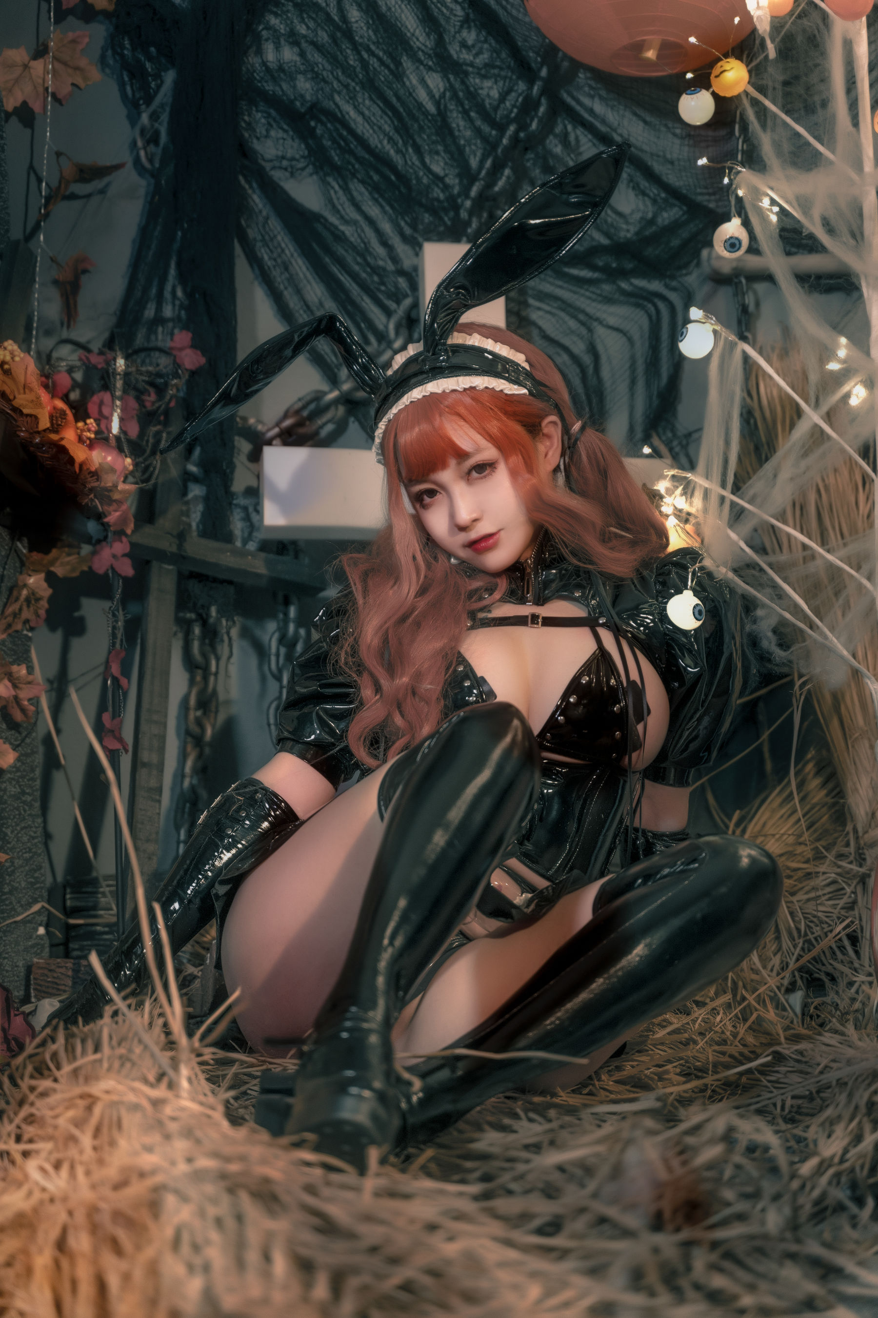 [福利COS] 奇行家狗崽(棕桠阿狗崽) - 漆皮兔女仆