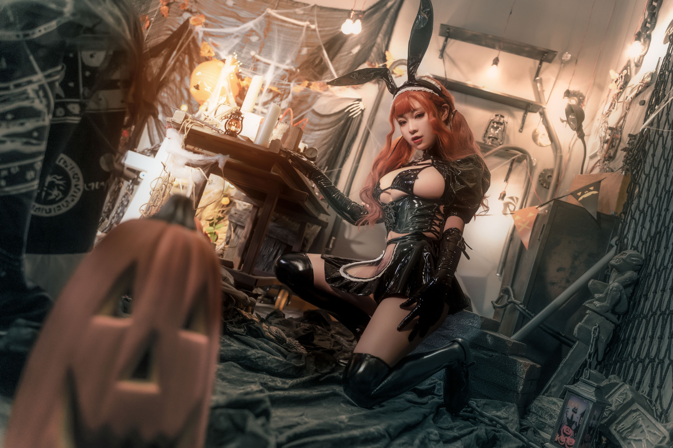 [福利COS] 奇行家狗崽(棕桠阿狗崽) - 漆皮兔女仆