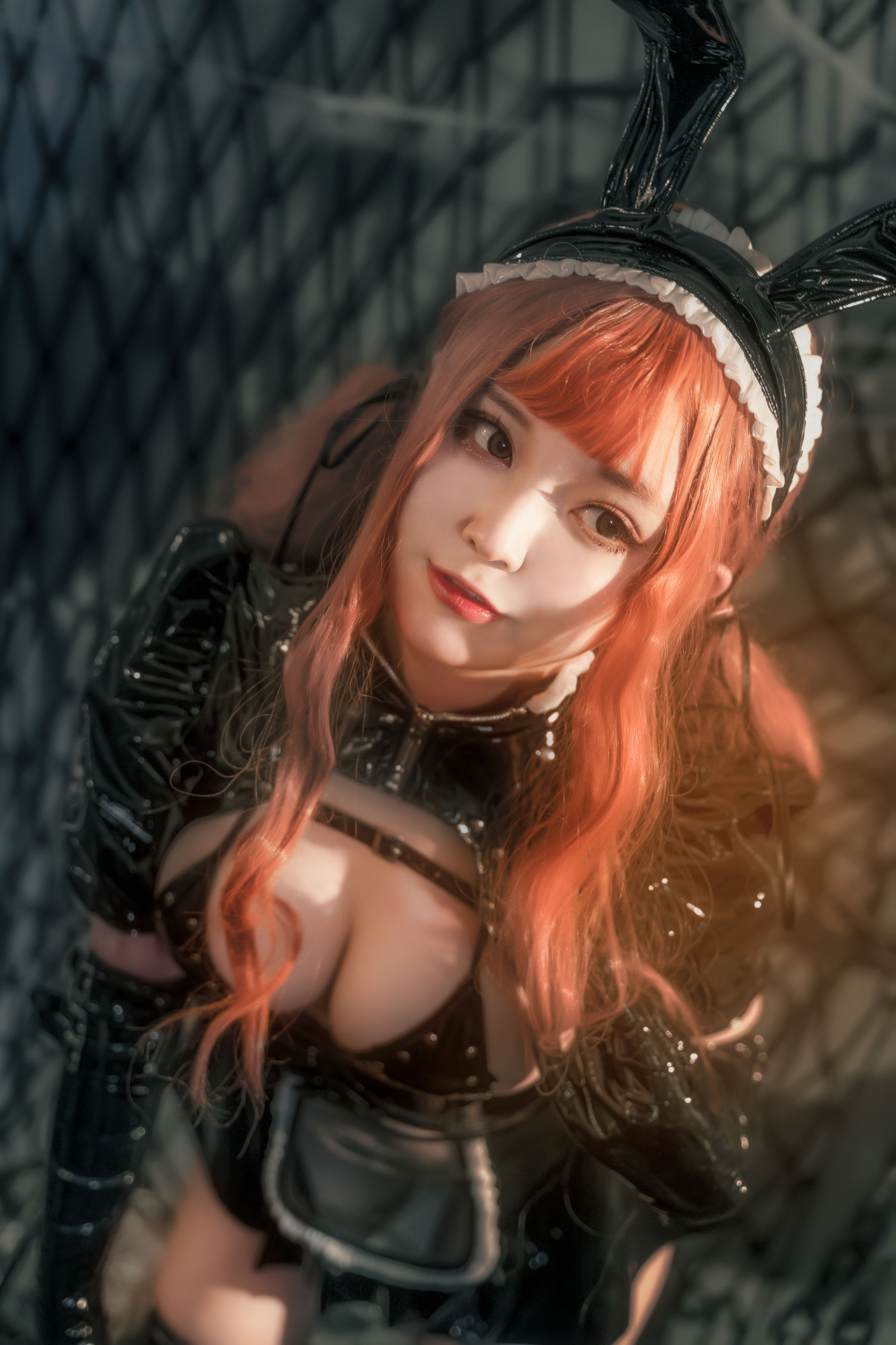 [福利COS] 奇行家狗崽(棕桠阿狗崽) - 漆皮兔女仆