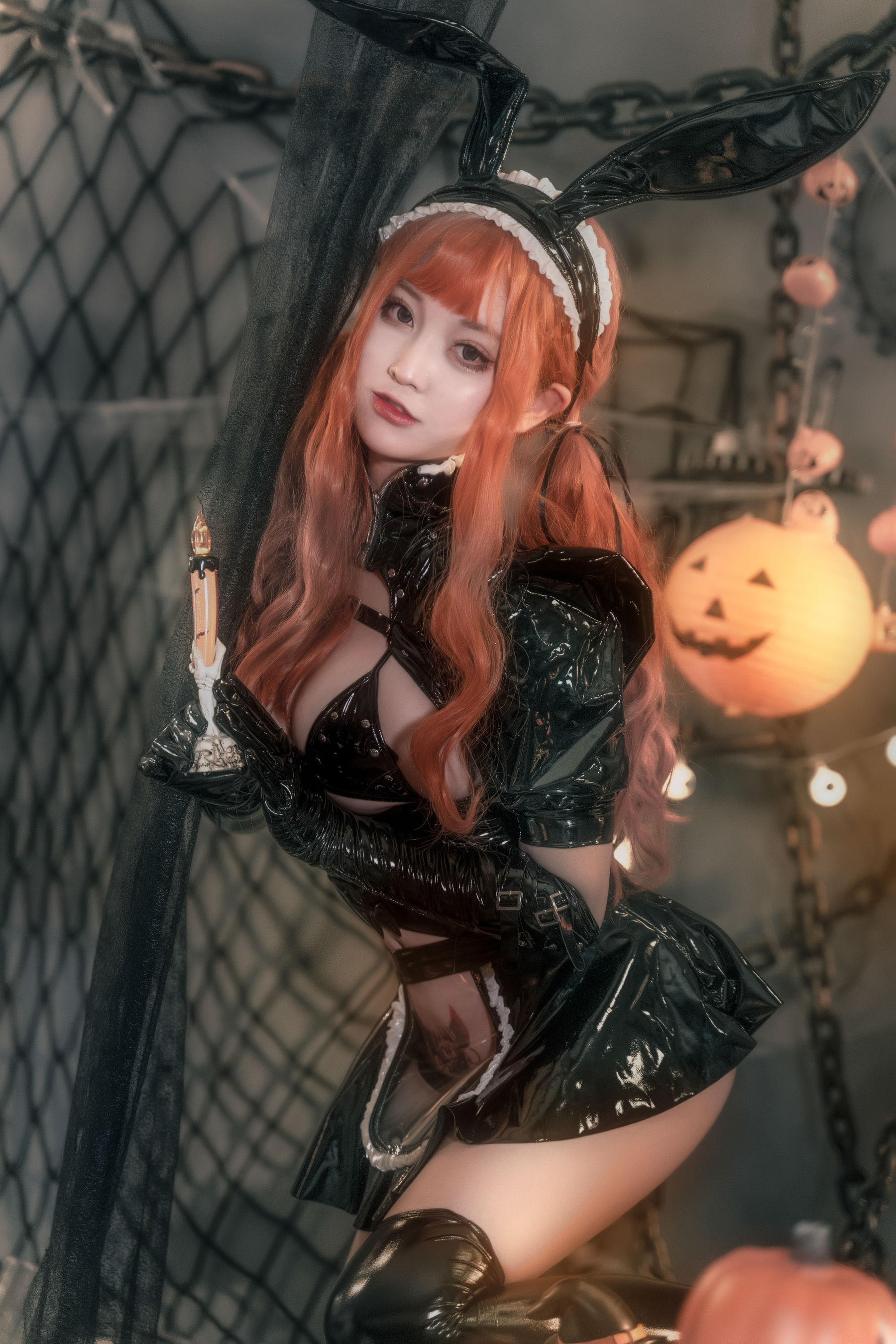 [福利COS] 奇行家狗崽(棕桠阿狗崽) - 漆皮兔女仆