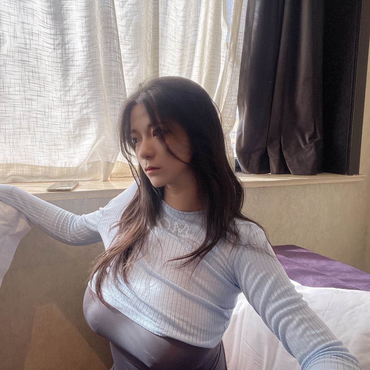 [福利COS] 奶兔biubiu - 吉他妹妹