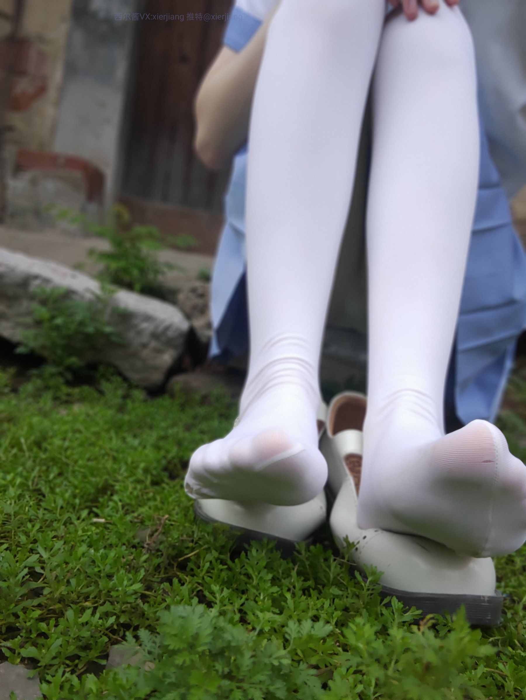 [福利COS] 微博萌妹子西尔酱 - 青草水手服