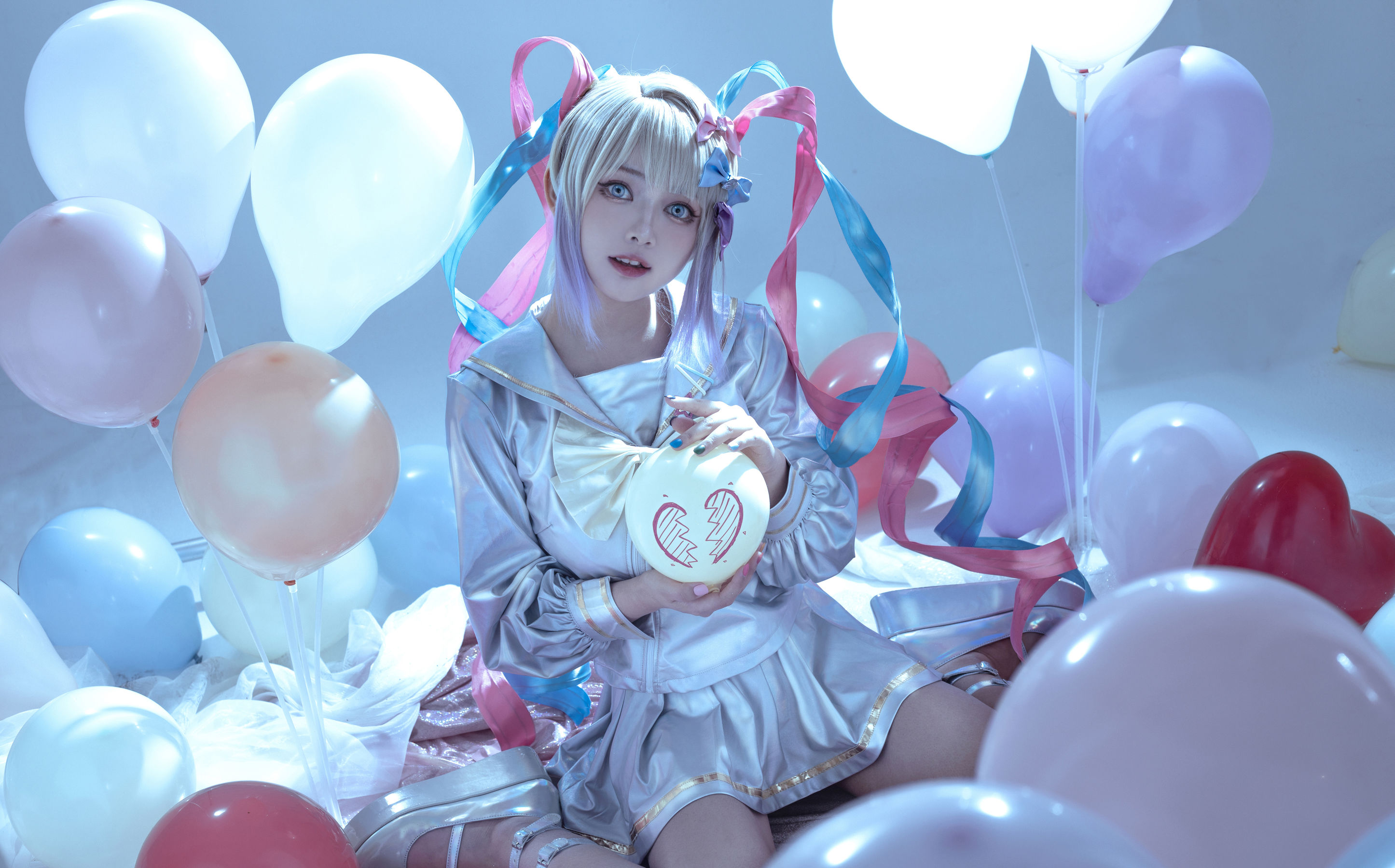 [福利COS] 斗鱼主播尤猫醒醒ovo写真 - 超天酱