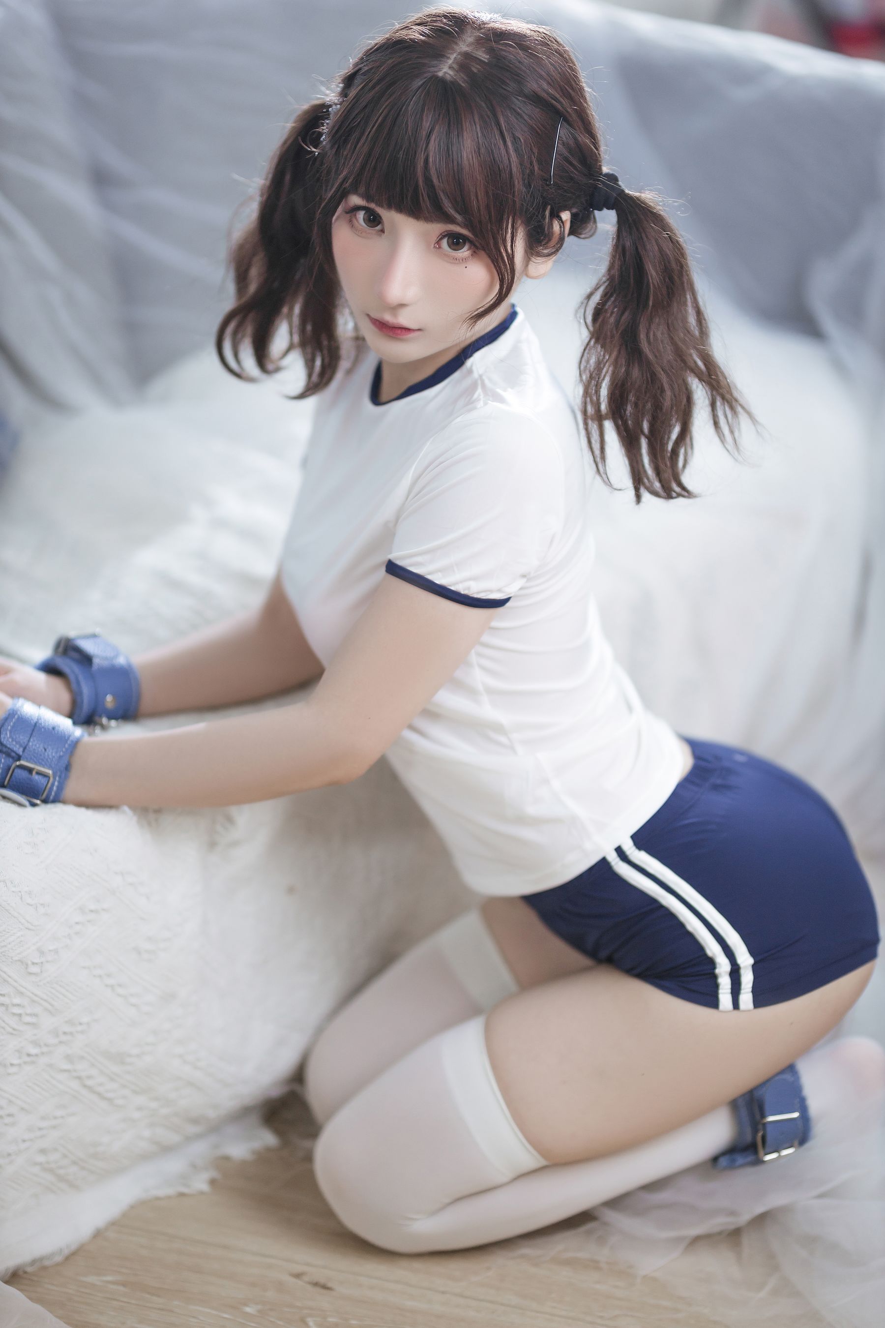[福利COS] 是三不是世w - 束缚