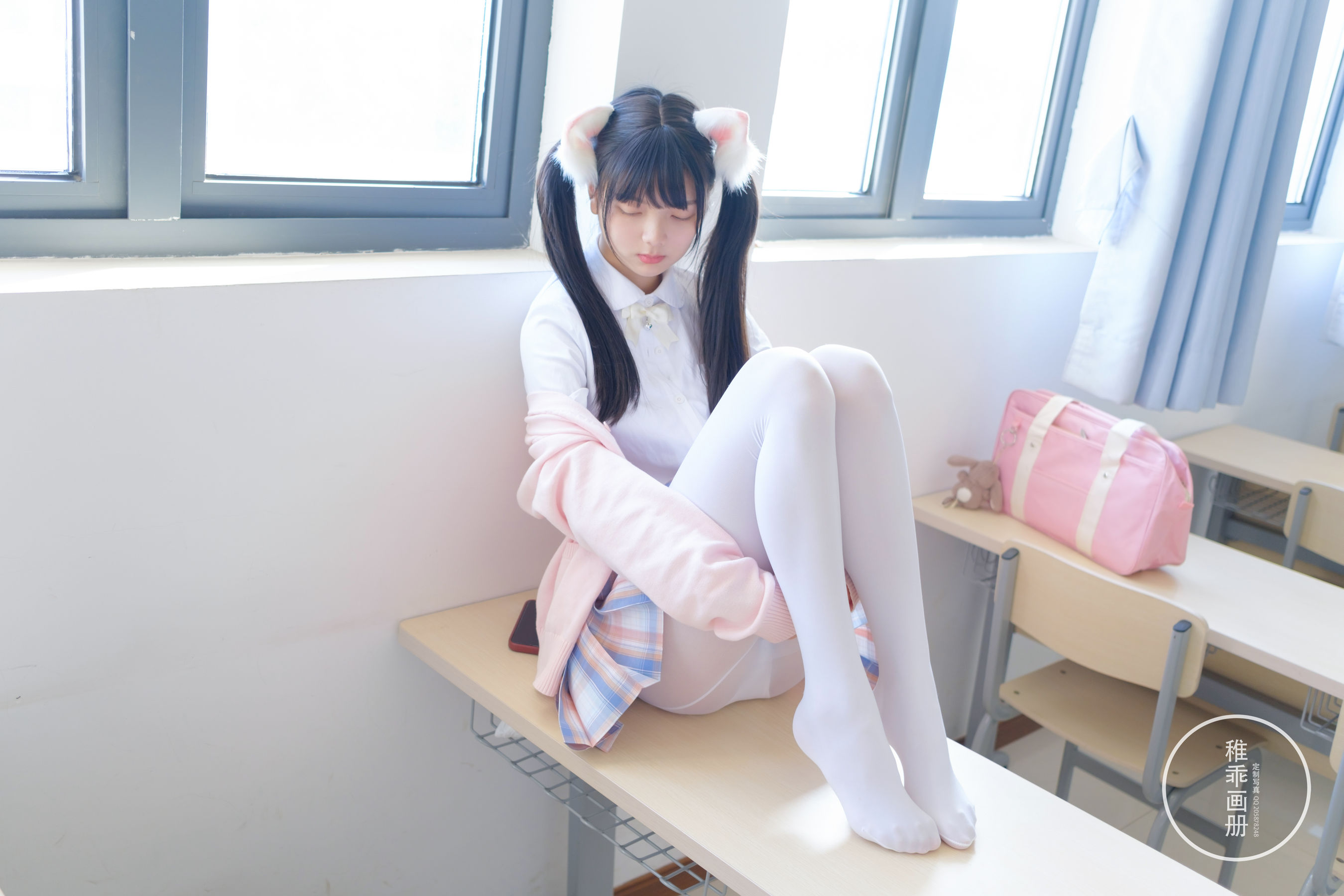 [福利COS] 柴系小乖(稚乖画册) - 夜夜 80D 白丝JK