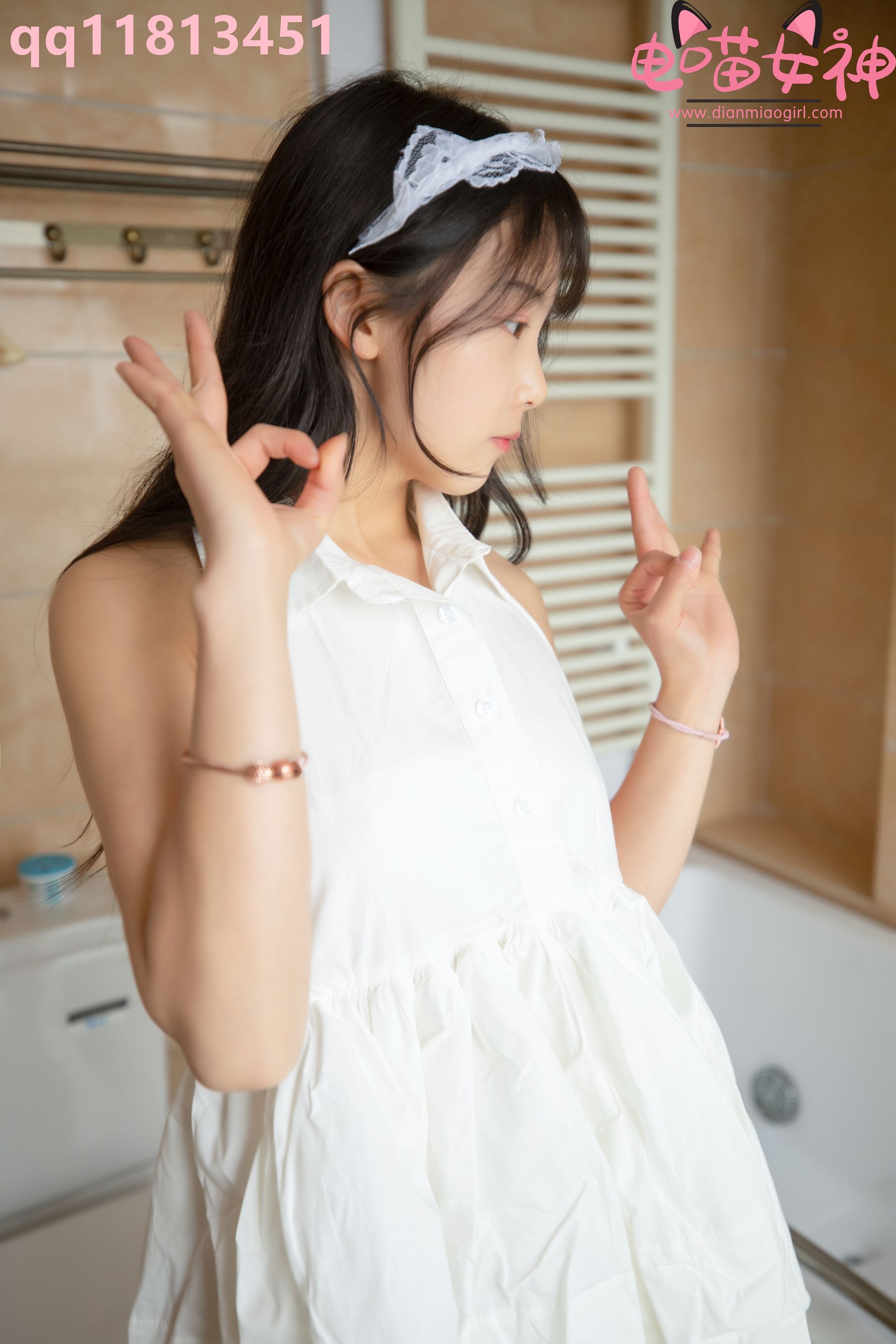 [福利COS] 电喵女神 - 灵唯 浴缸