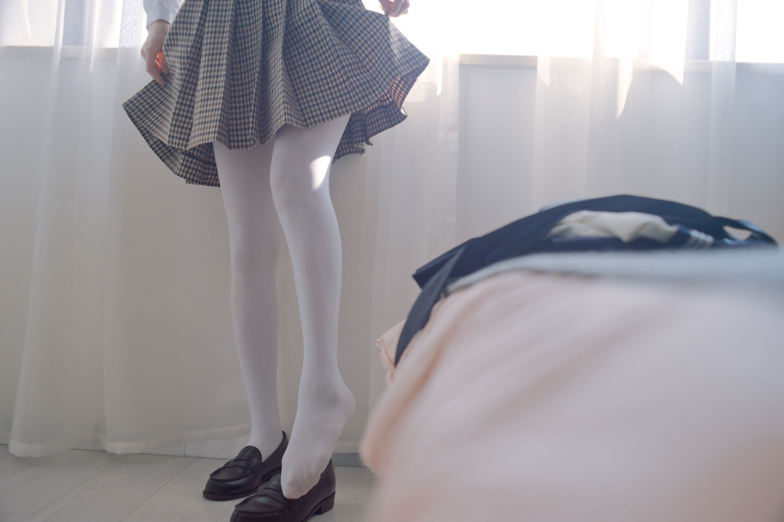 [福利COS] 福利姬木花琳琳是勇者 - 名校大小姐爱欲沉沦 生〇台中学·前篇