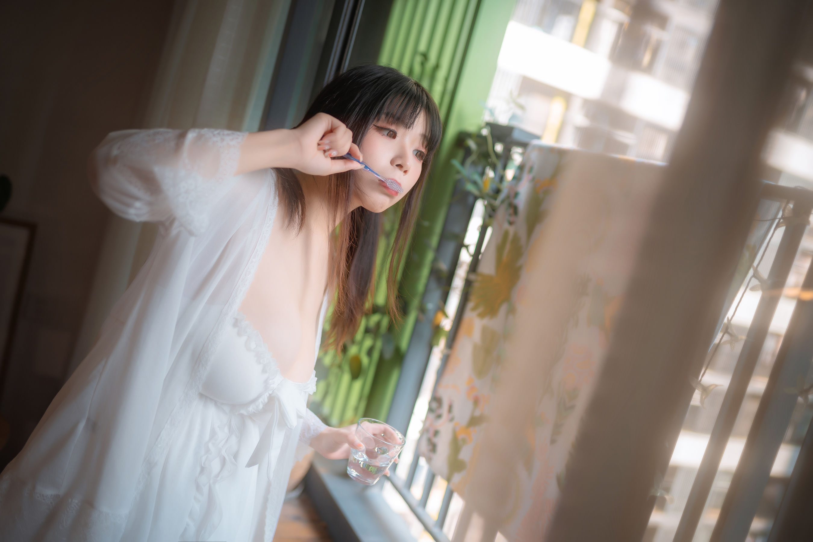 [福利COS] 自闭颜球球(无颜小天使wy) - 邻家的老婆
