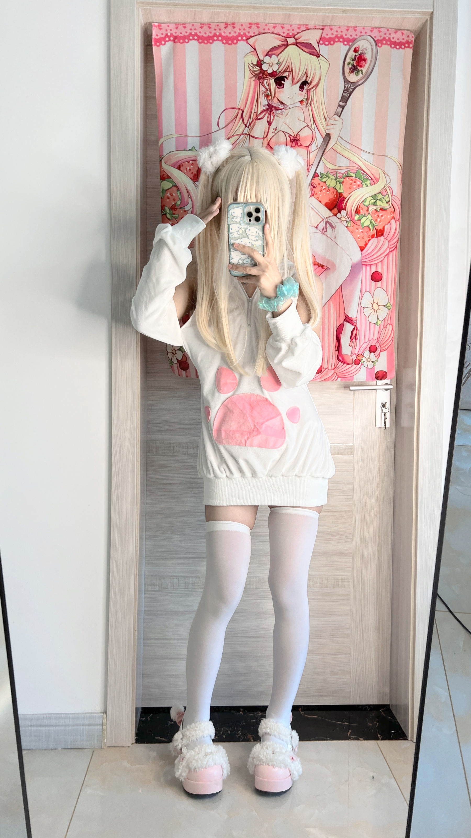 [福利COS] 萌妹子Coser摇摇乐yoyo - 白いクリーム