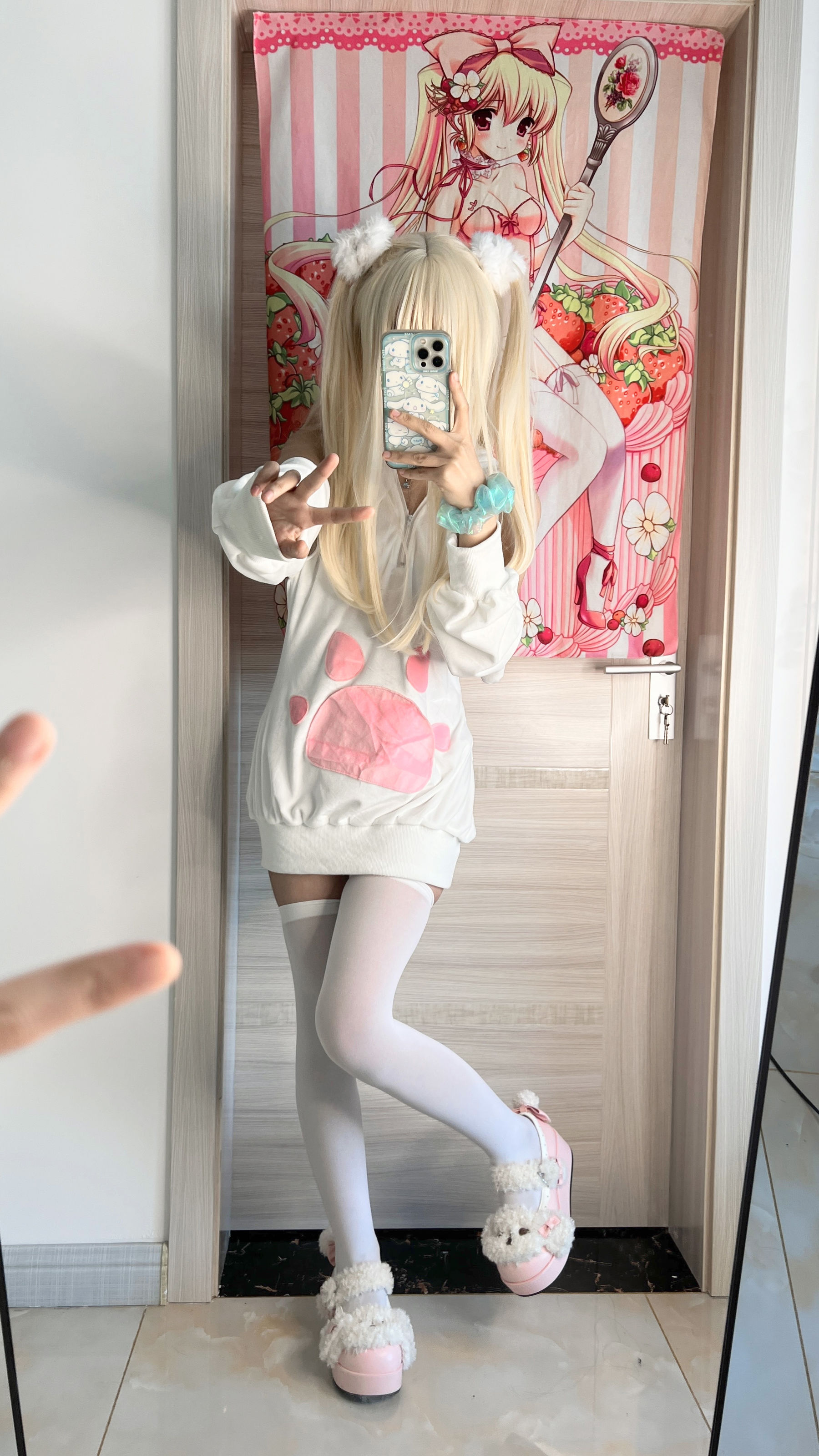[福利COS] 萌妹子Coser摇摇乐yoyo - 白いクリーム