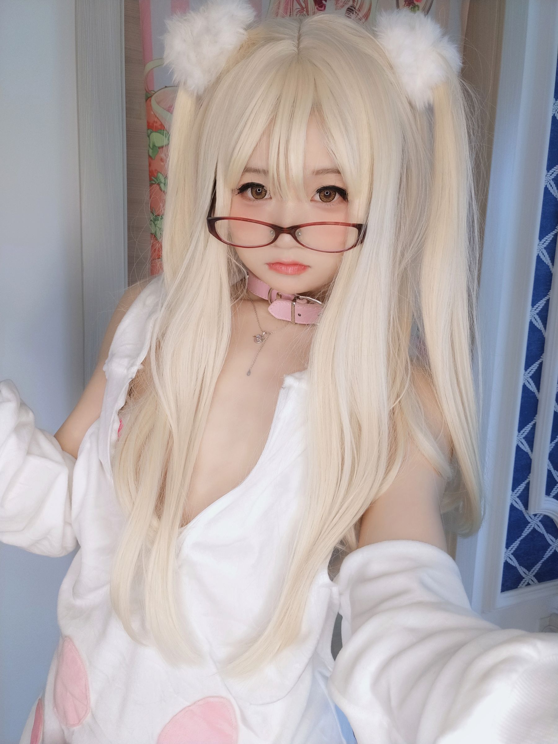 [福利COS] 萌妹子Coser摇摇乐yoyo - 白いクリーム