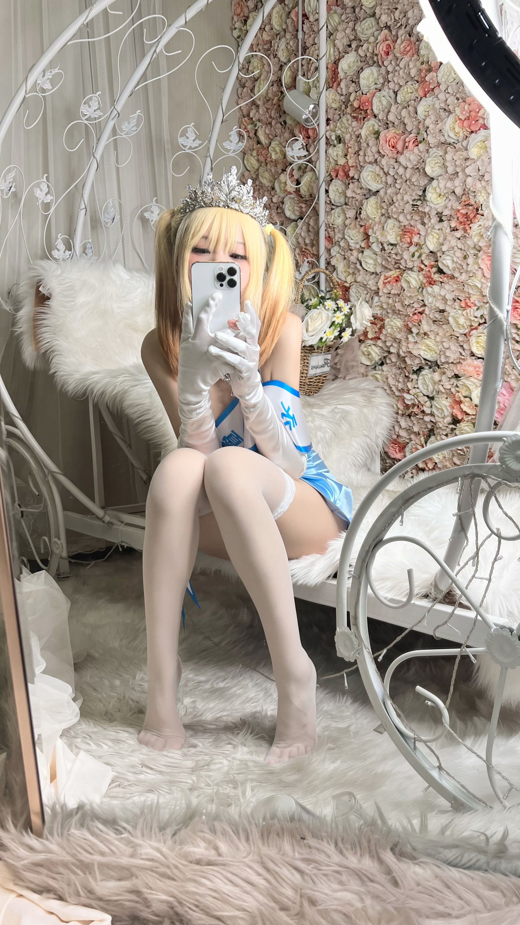 [福利COS] 萌妹子Coser摇摇乐yoyo - 闪光色
