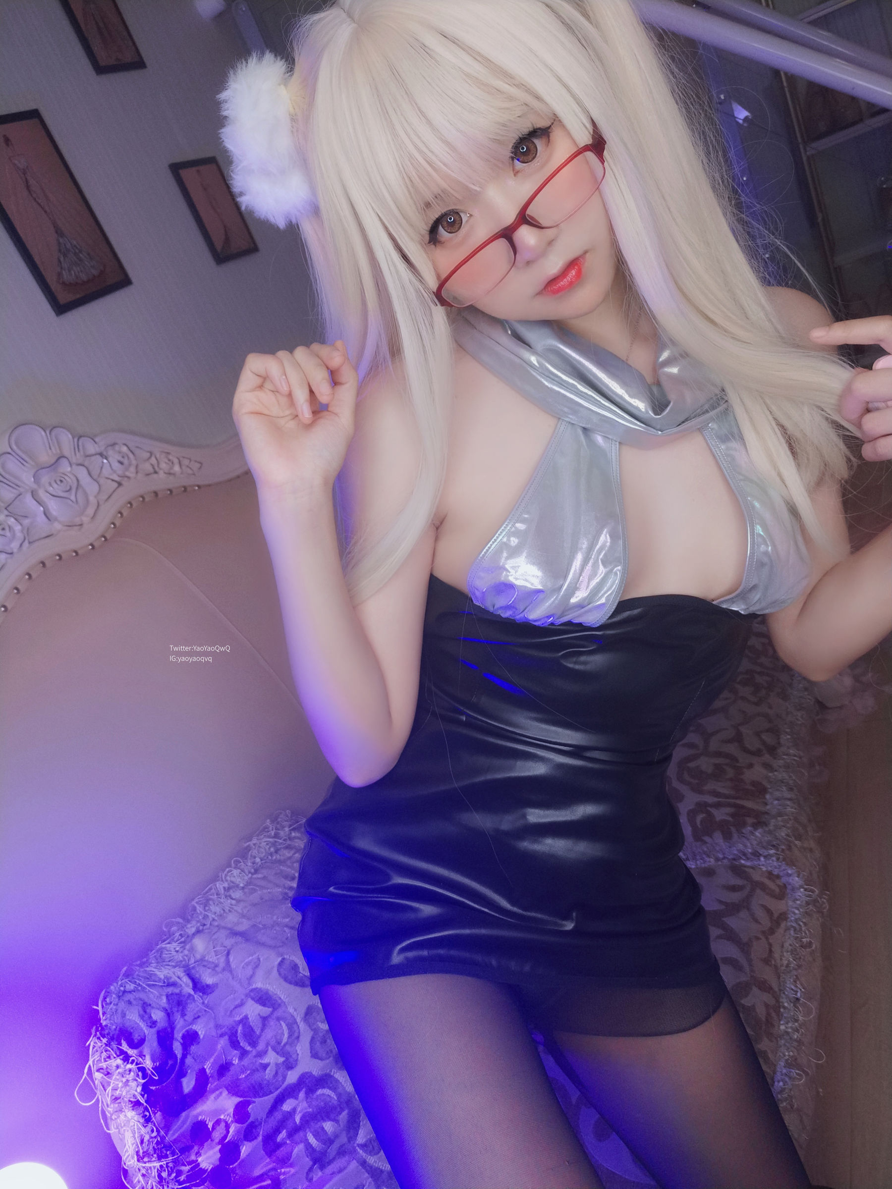 [福利COS] 萌妹子Coser摇摇乐yoyo fantia 黑丝猫女