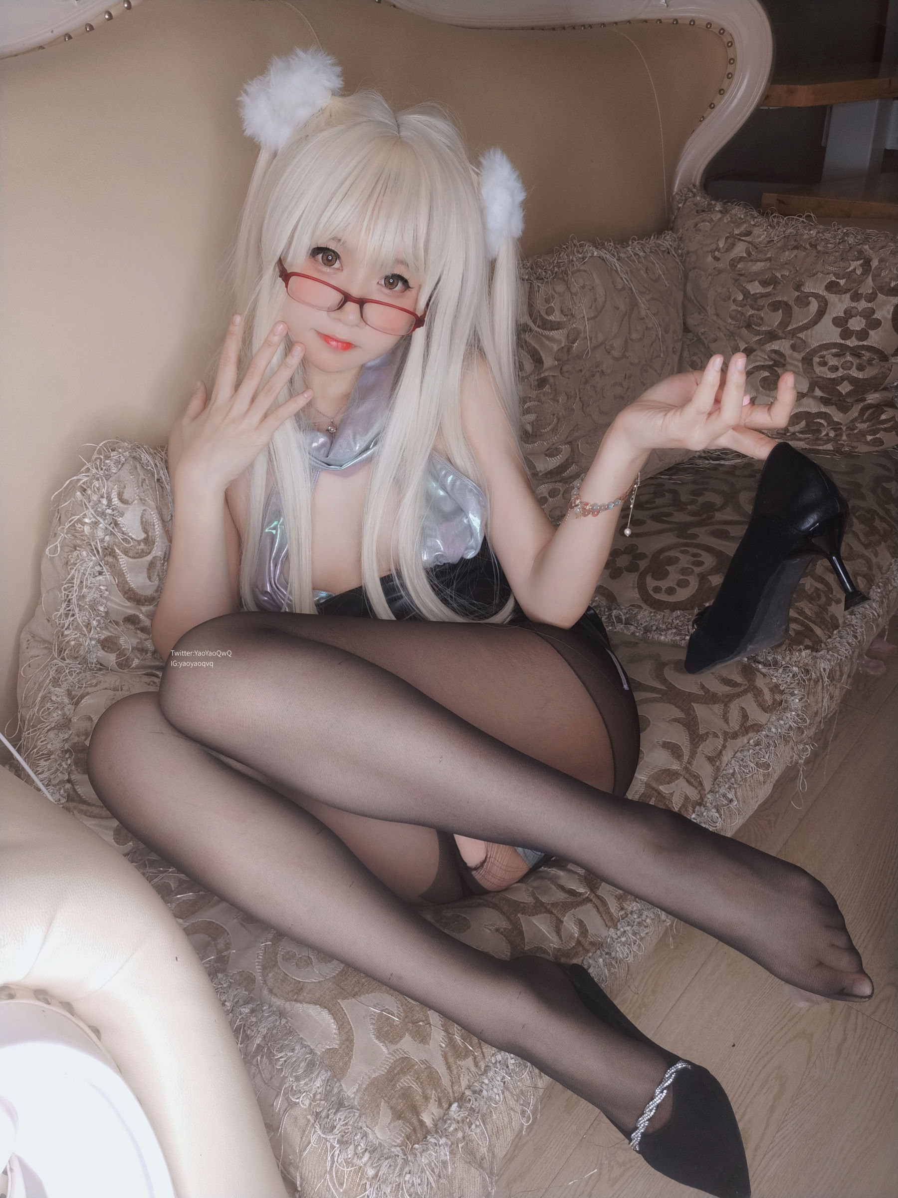 [福利COS] 萌妹子Coser摇摇乐yoyo fantia 黑丝猫女