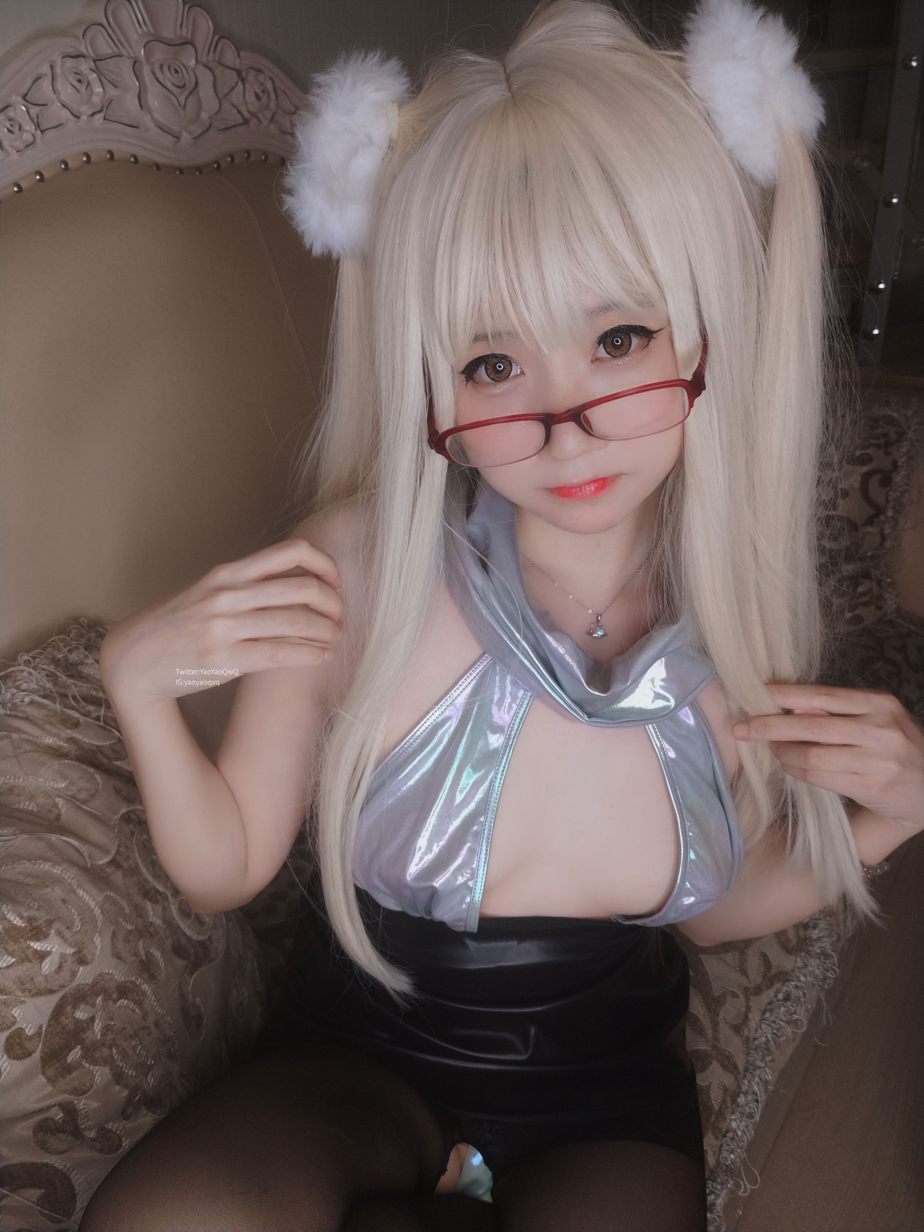 [福利COS] 萌妹子Coser摇摇乐yoyo fantia 黑丝猫女