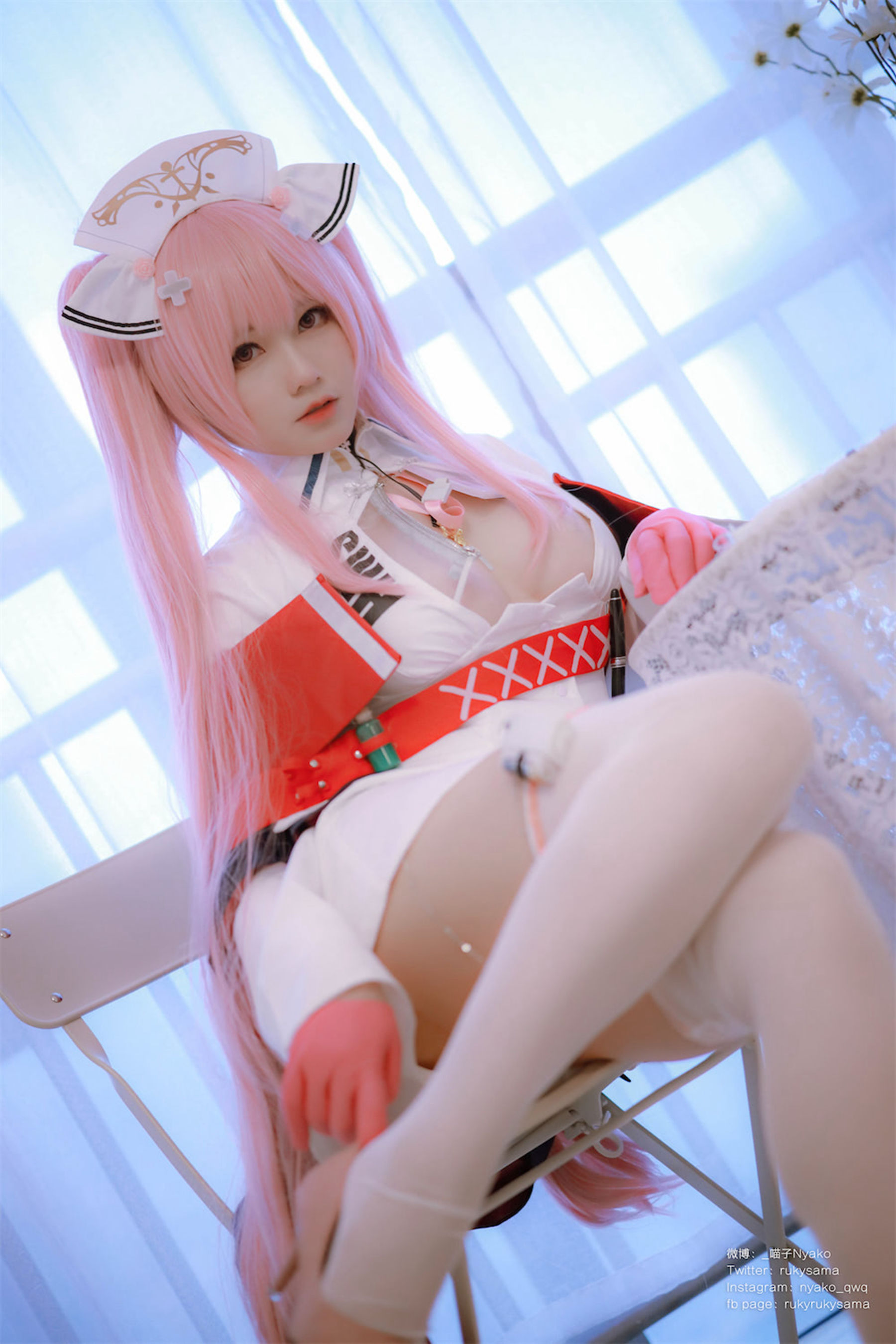 [福利COS] 萌妹子Nyako喵子 - 英仙座护士