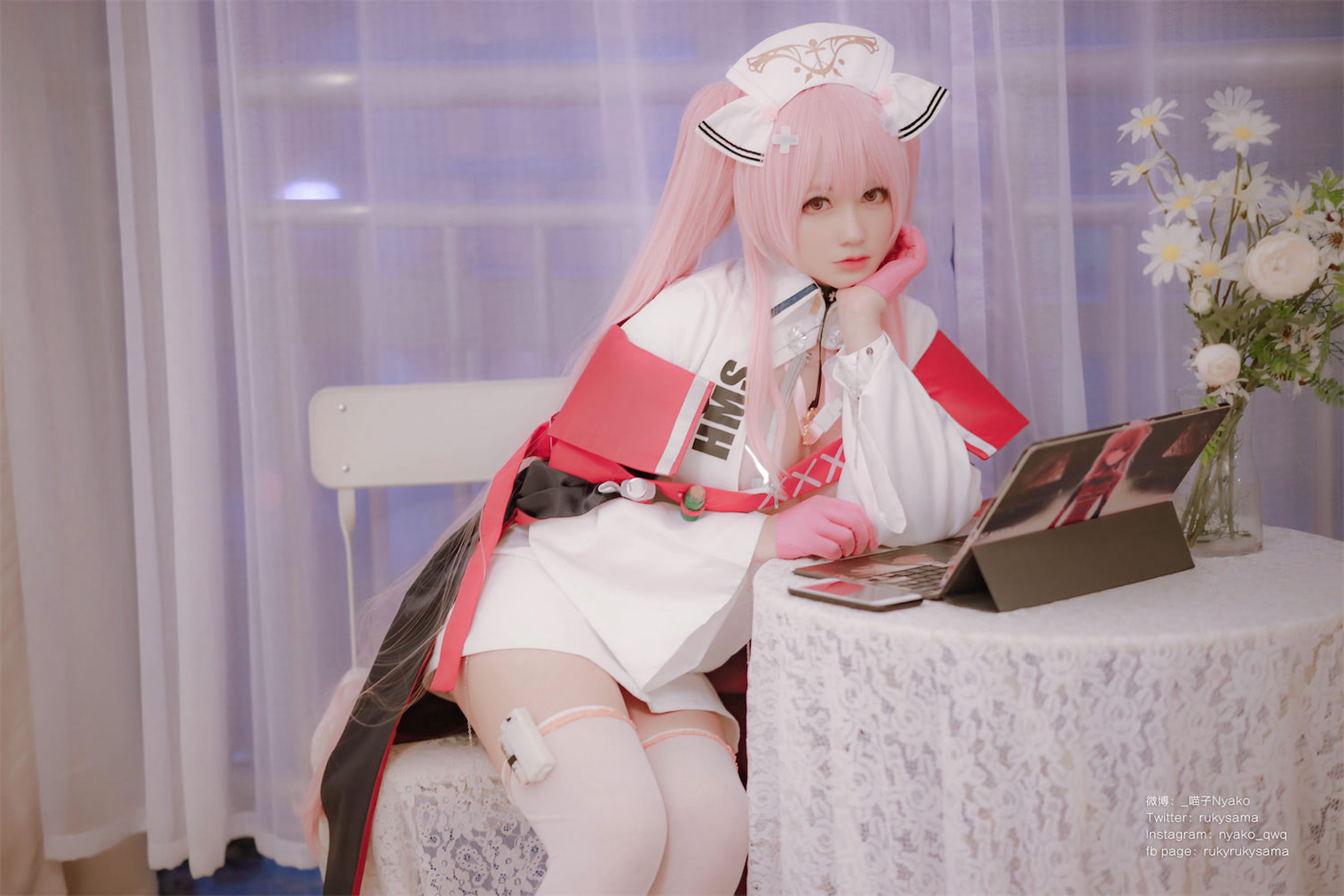 [福利COS] 萌妹子Nyako喵子 - 英仙座护士