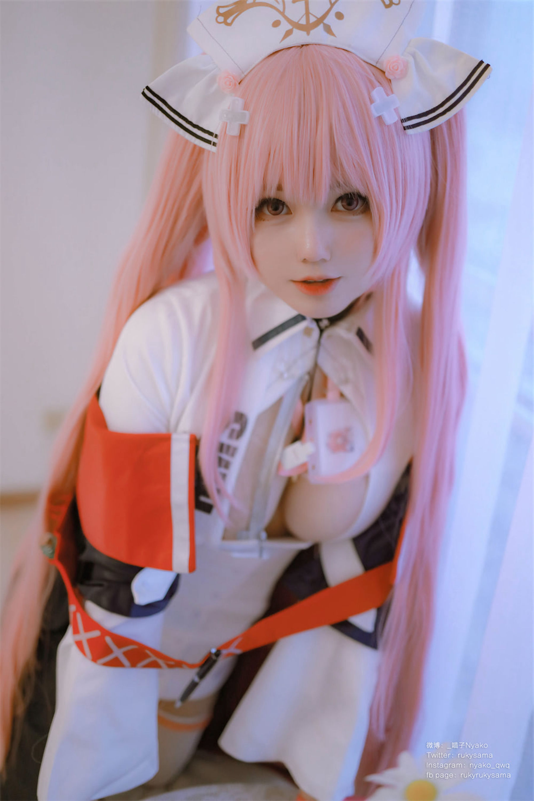 [福利COS] 萌妹子Nyako喵子 - 英仙座护士