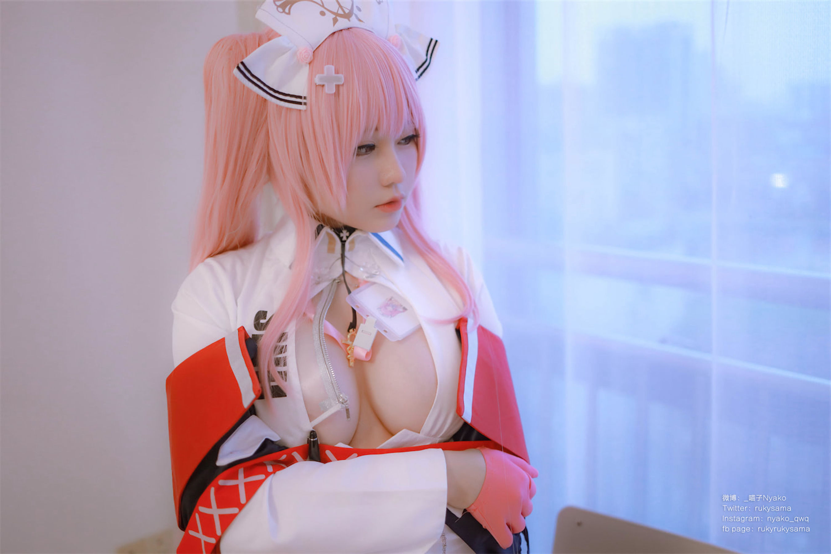 [福利COS] 萌妹子Nyako喵子 - 英仙座护士