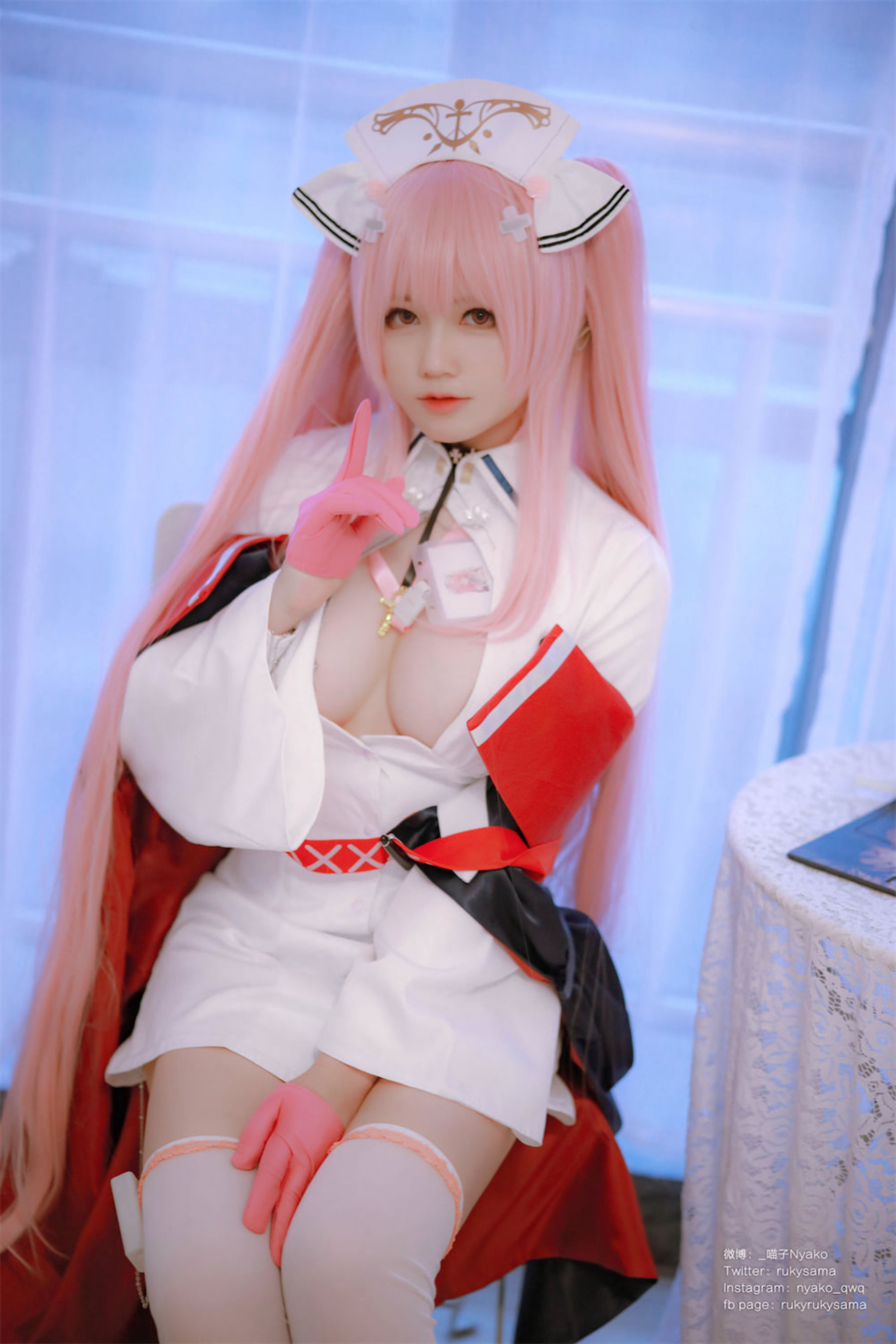 [福利COS] 萌妹子Nyako喵子 - 英仙座护士